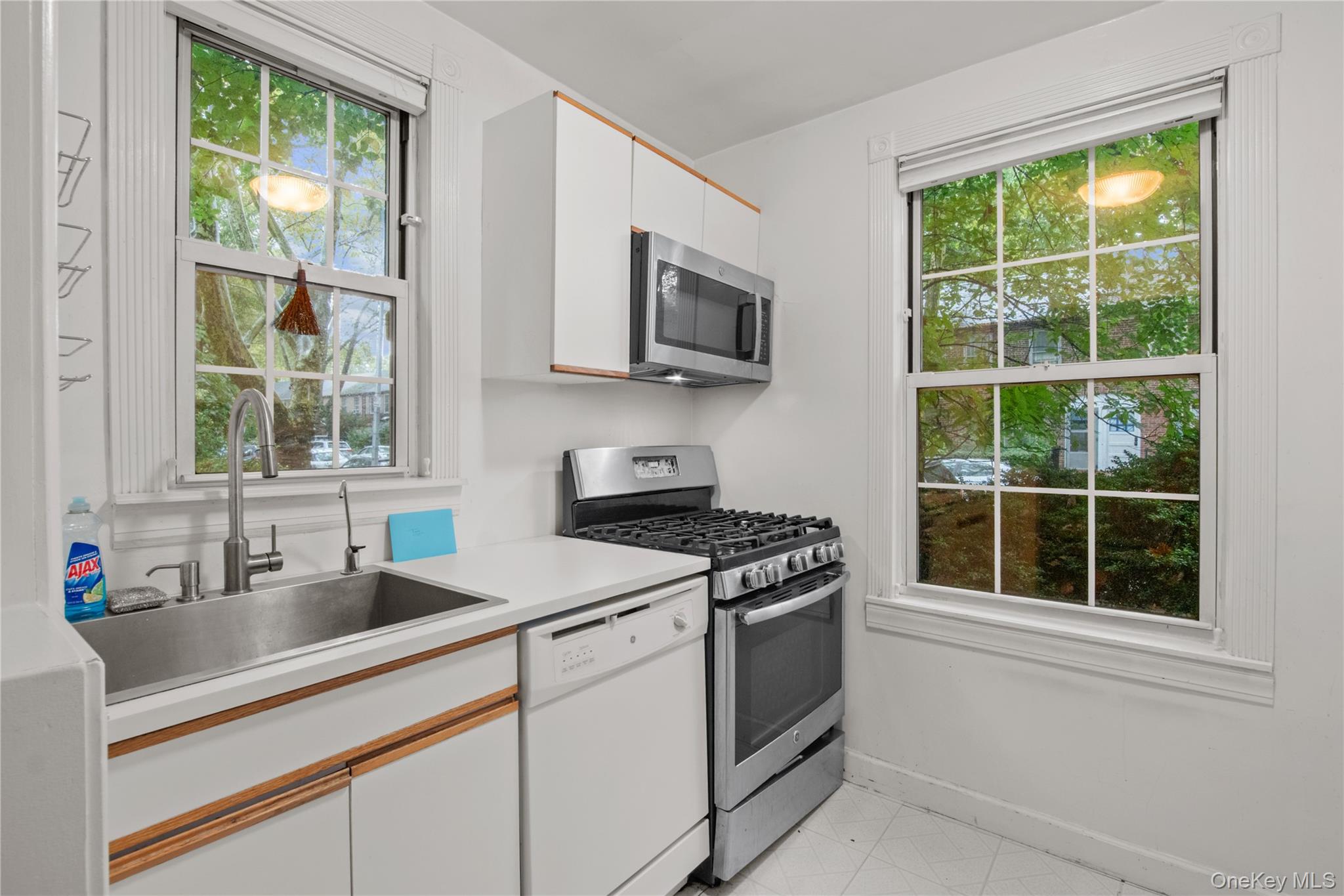 3970 45th Street, Sunnyside, NY 11104