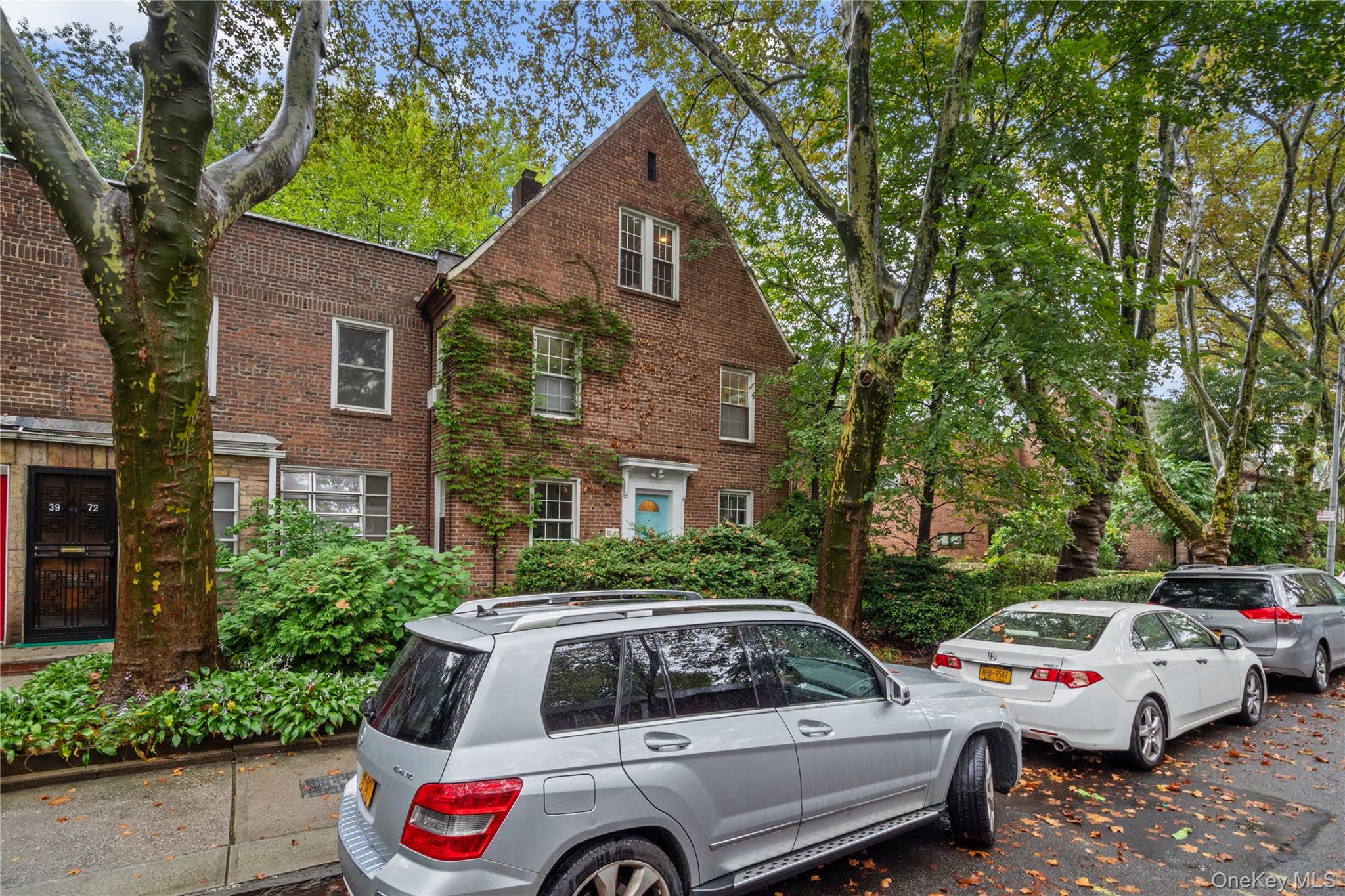 3970 45th Street, Sunnyside, NY 11104