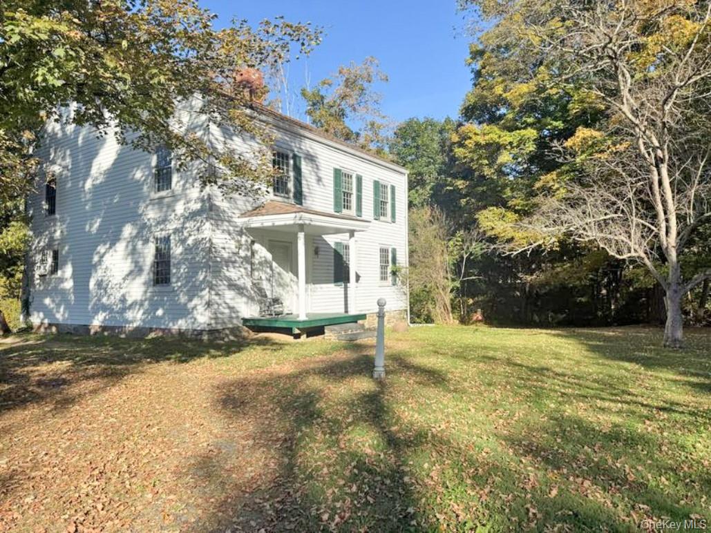 4 Plains Road, Walden, NY 12586