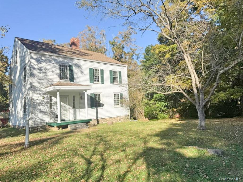 4 Plains Road, Walden, NY 12586