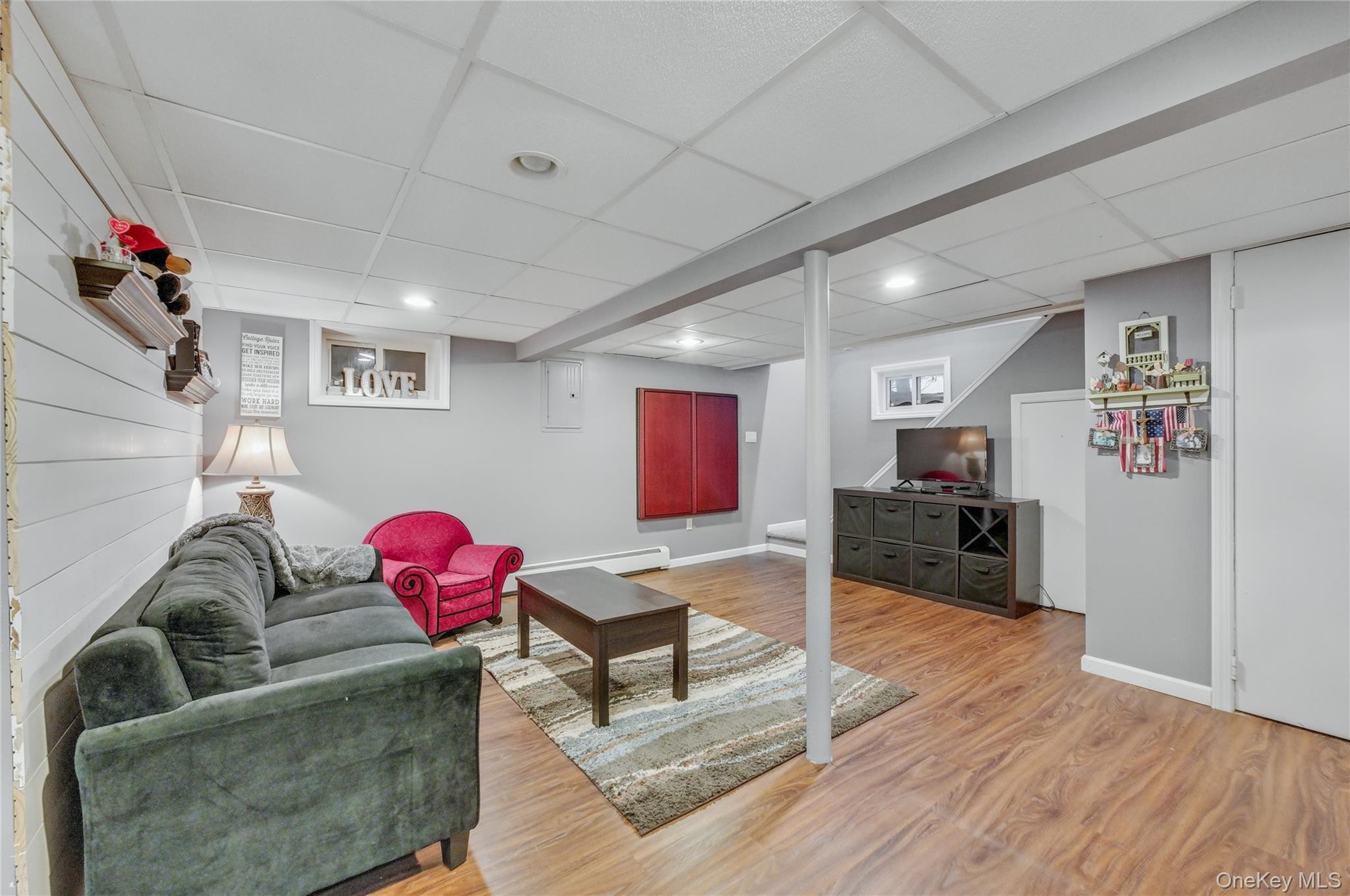 3 Feather Lane, Commack, NY 11725