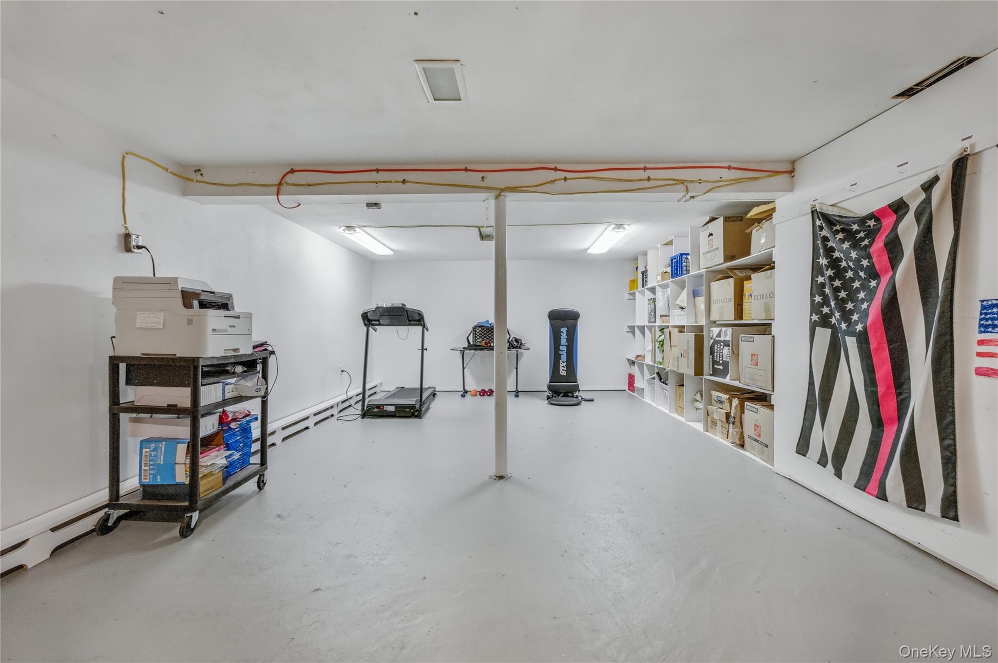 3 Feather Lane, Commack, NY 11725