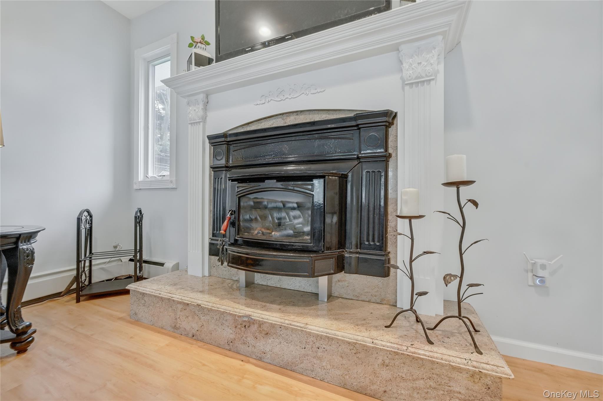 3 Feather Lane, Commack, NY 11725