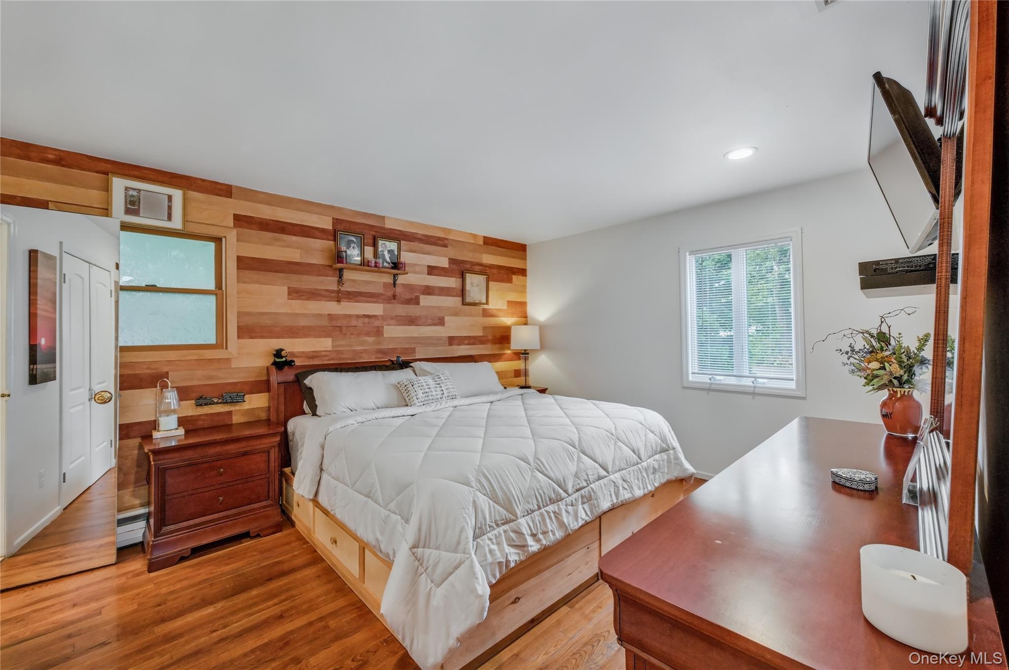 3 Feather Lane, Commack, NY 11725