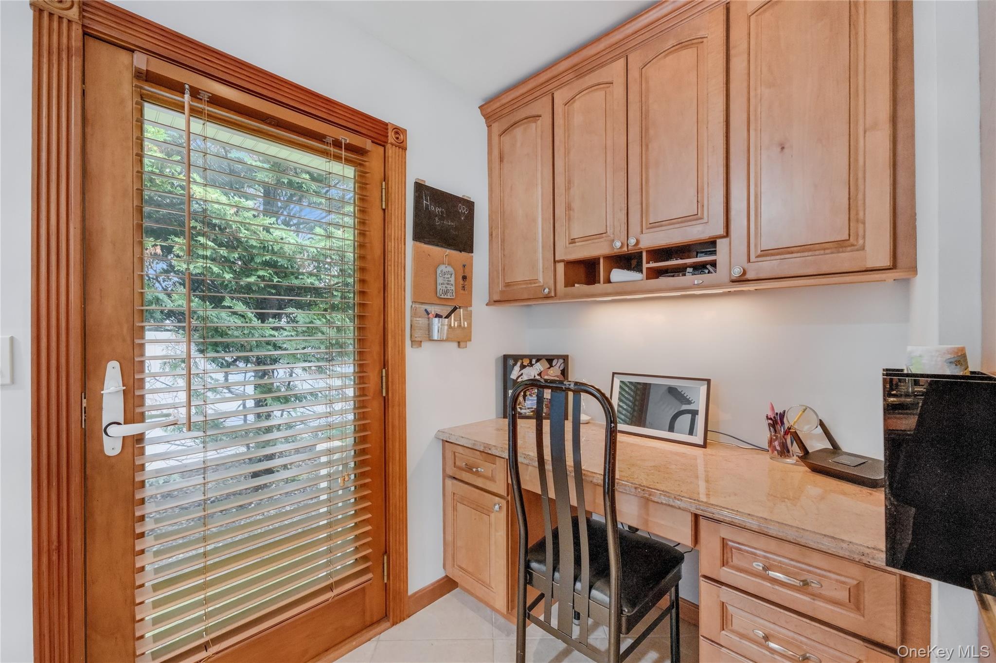 3 Feather Lane, Commack, NY 11725