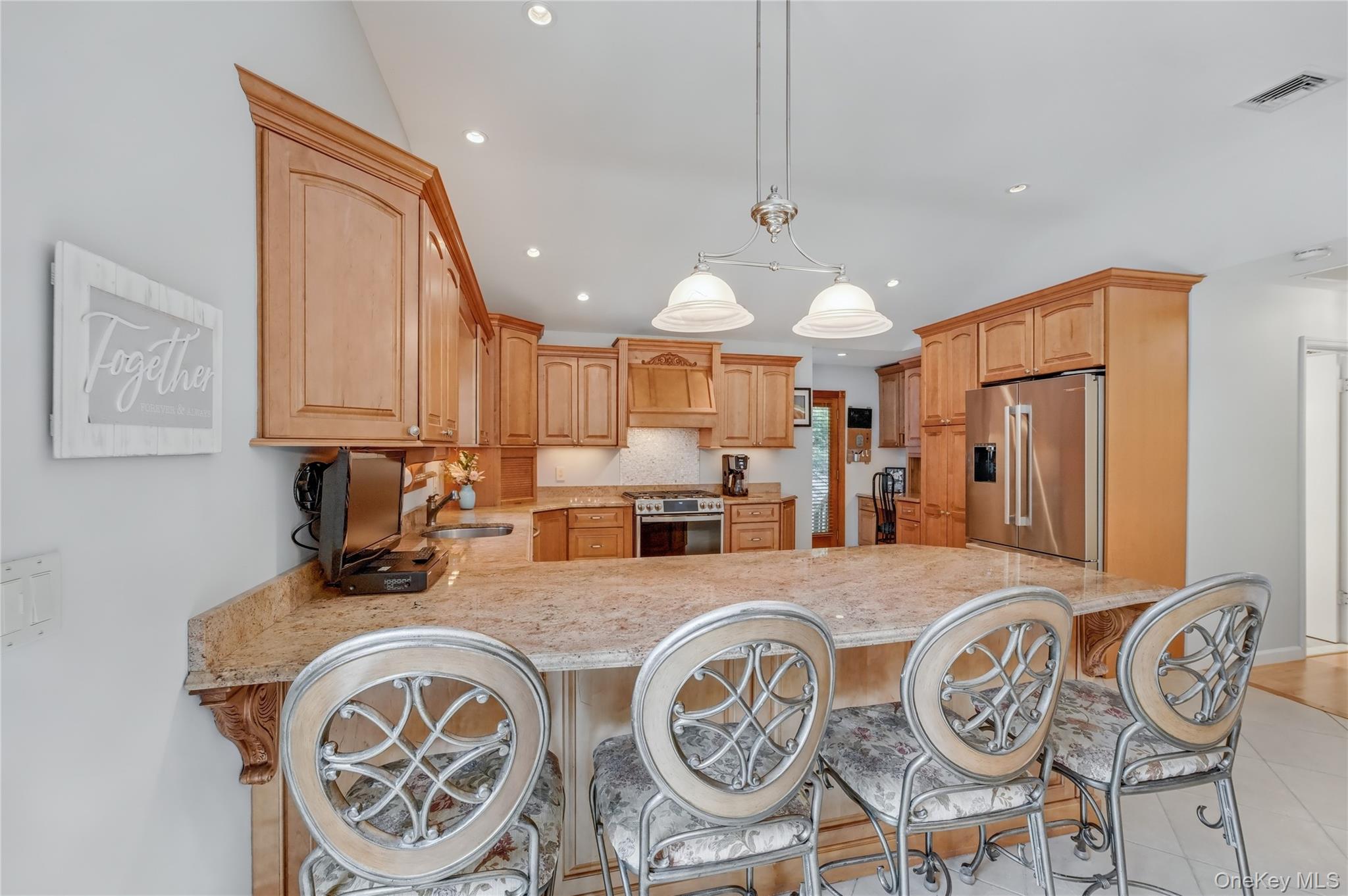 3 Feather Lane, Commack, NY 11725