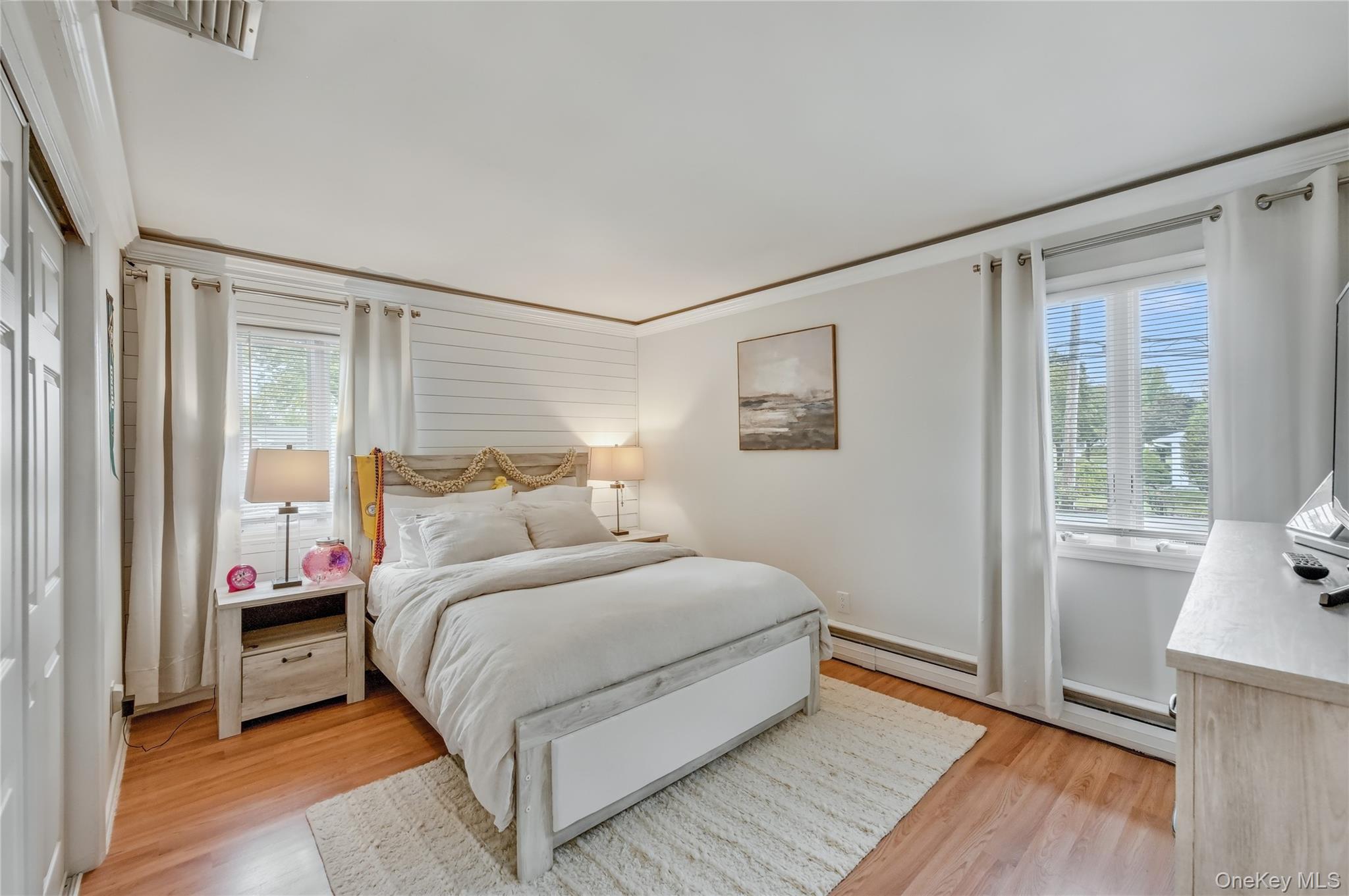 3 Feather Lane, Commack, NY 11725