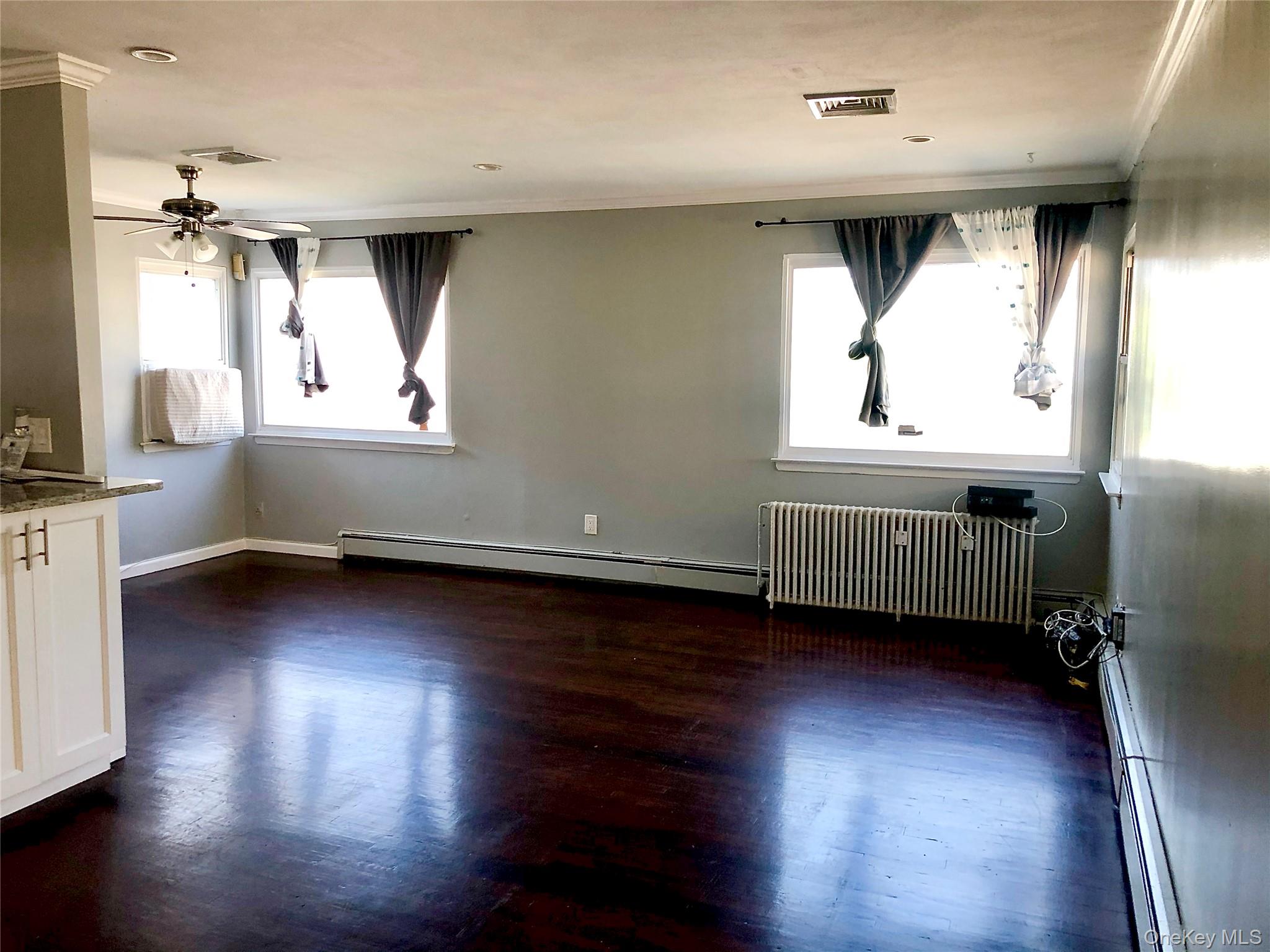 32-23 Plunkett Avenue, Far Rockaway, NY 11691