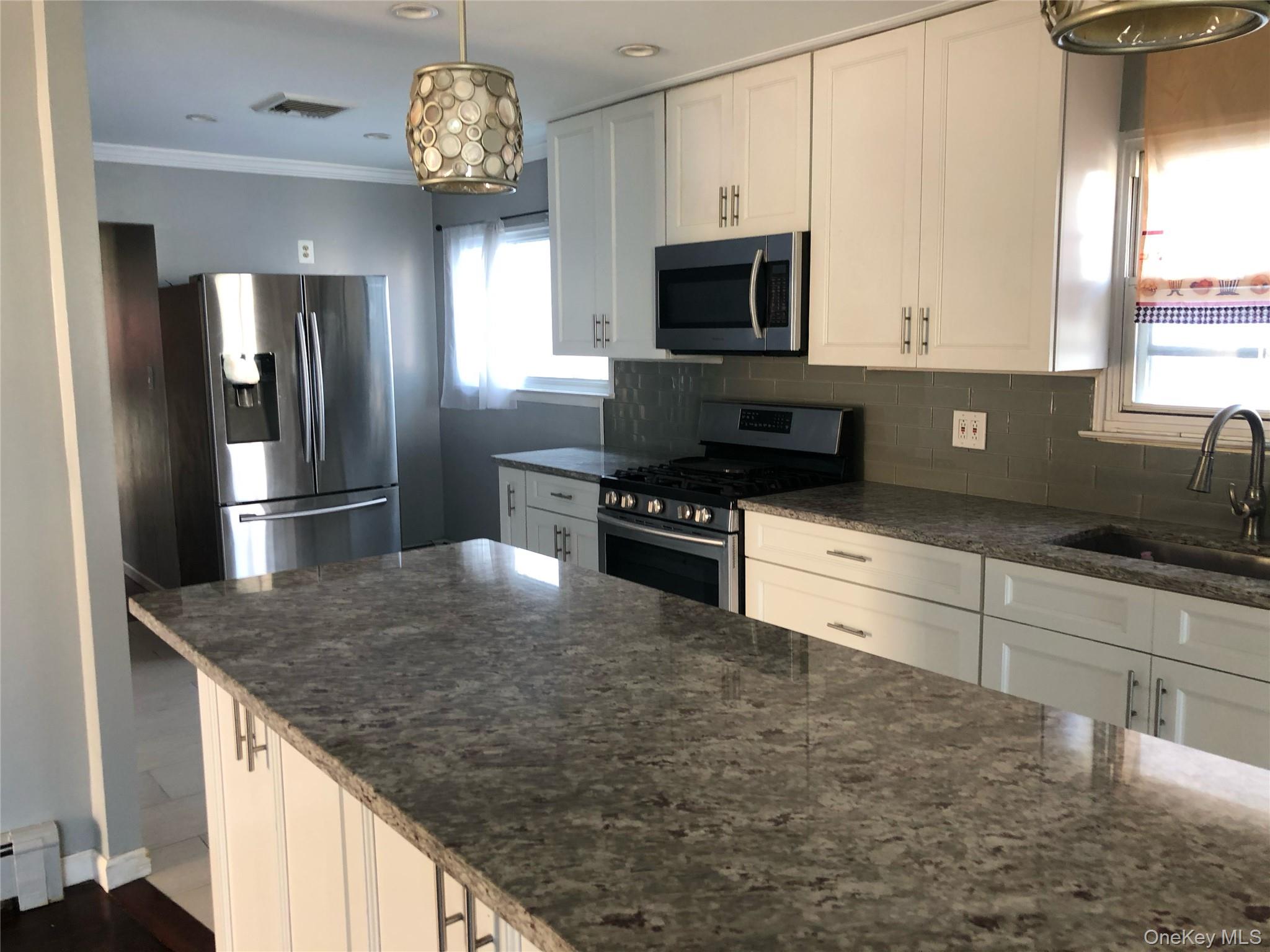 32-23 Plunkett Avenue, Far Rockaway, NY 11691