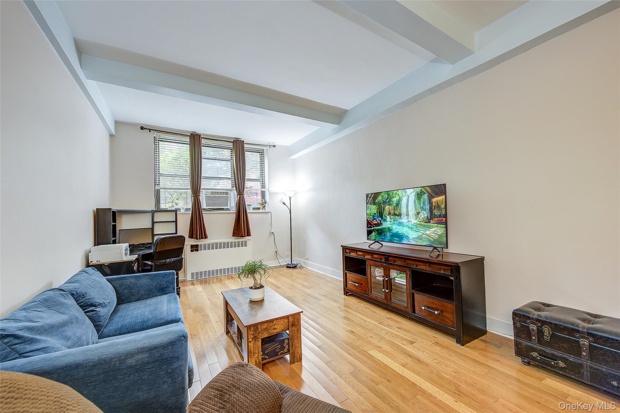 67-35 Yellowstone Boulevard # 1J, Forest Hills, NY 11375