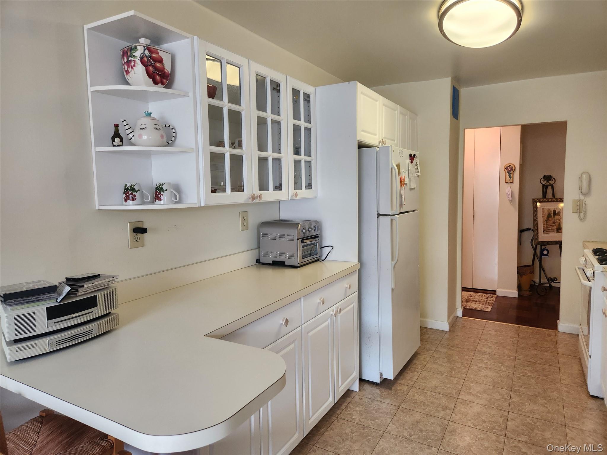 700 Shore Road # 4K, Long Beach, NY 11561