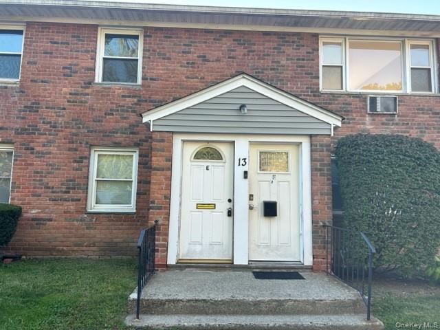 1668 Route 9 # 13E, Wappingers Falls, NY 12590
