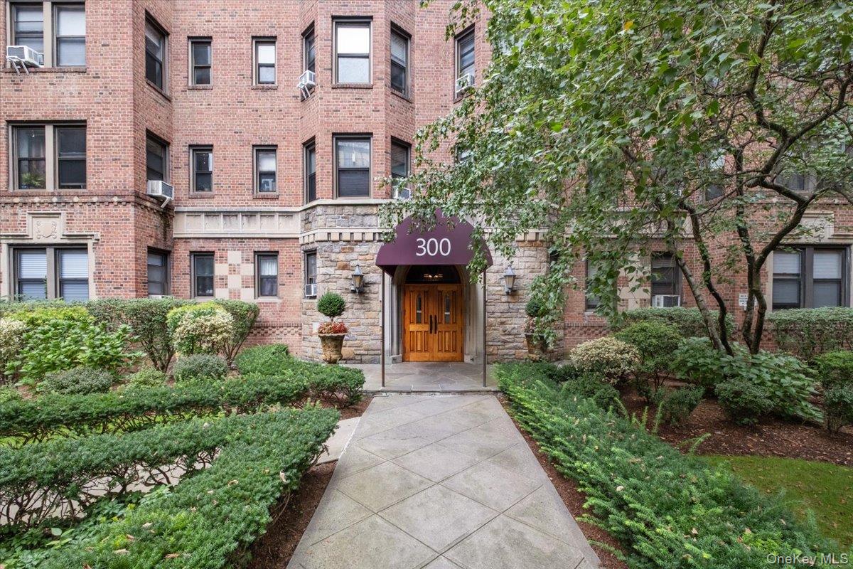 300 Main Street # 3J, White Plains, NY 10601