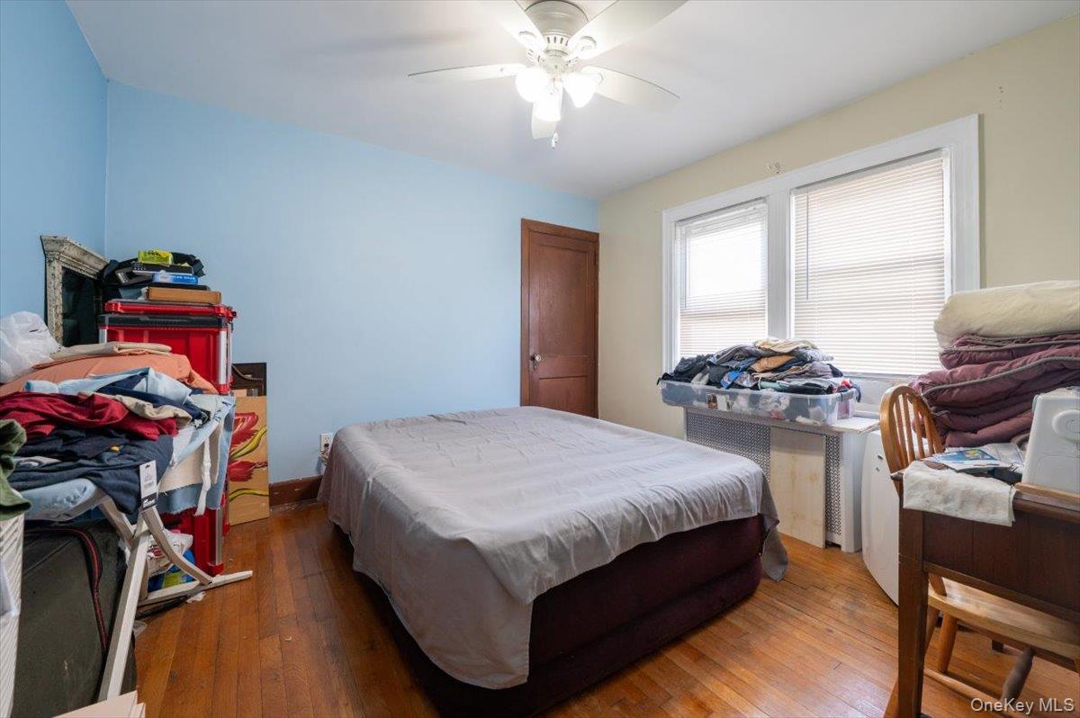 31 4th Street, Glen Cove, NY 11542