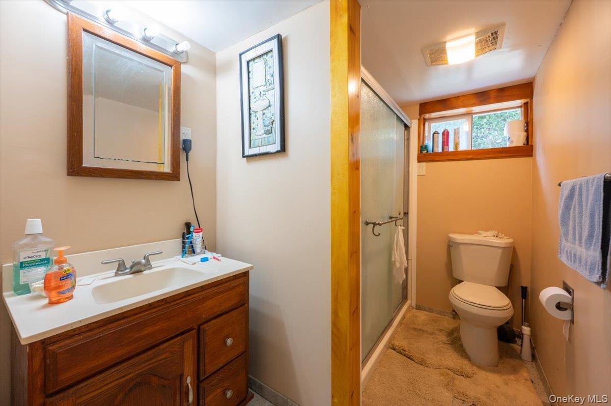 31 4th Street, Glen Cove, NY 11542