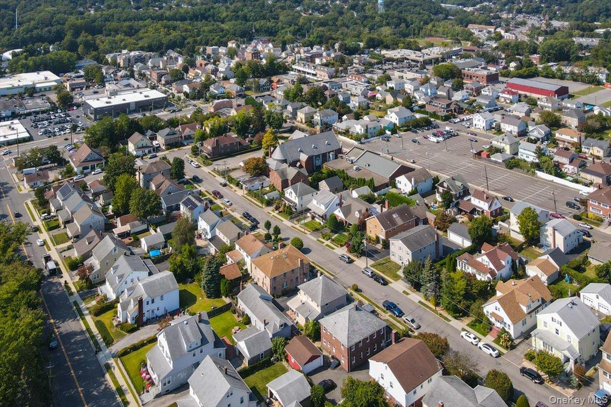 31 4th Street, Glen Cove, NY 11542