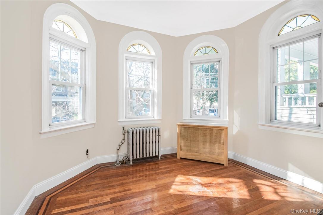 115 East 235th Street, Bronx, NY 10470