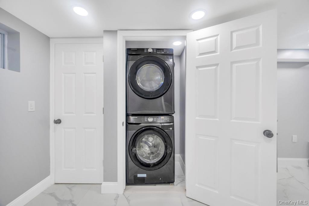 23 Franklin Street, Elmont, NY 11003