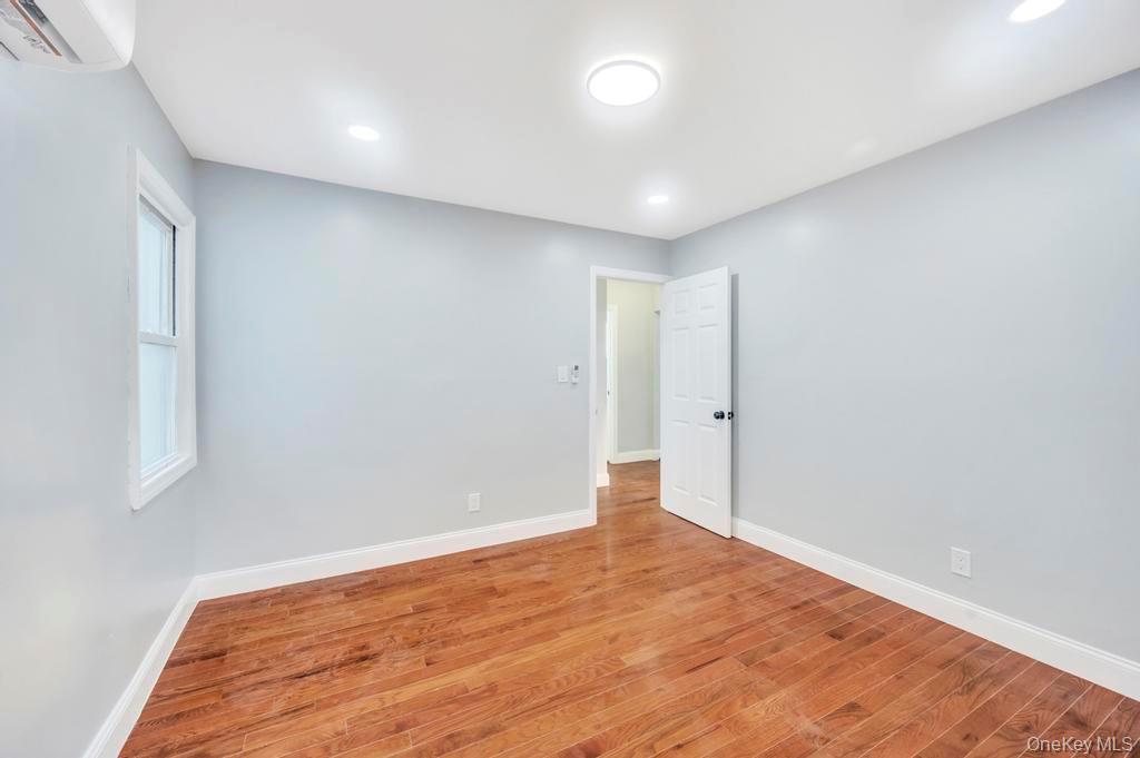 23 Franklin Street, Elmont, NY 11003