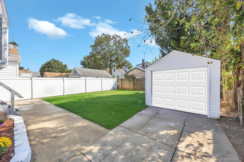 23 Franklin Street, Elmont, NY 11003