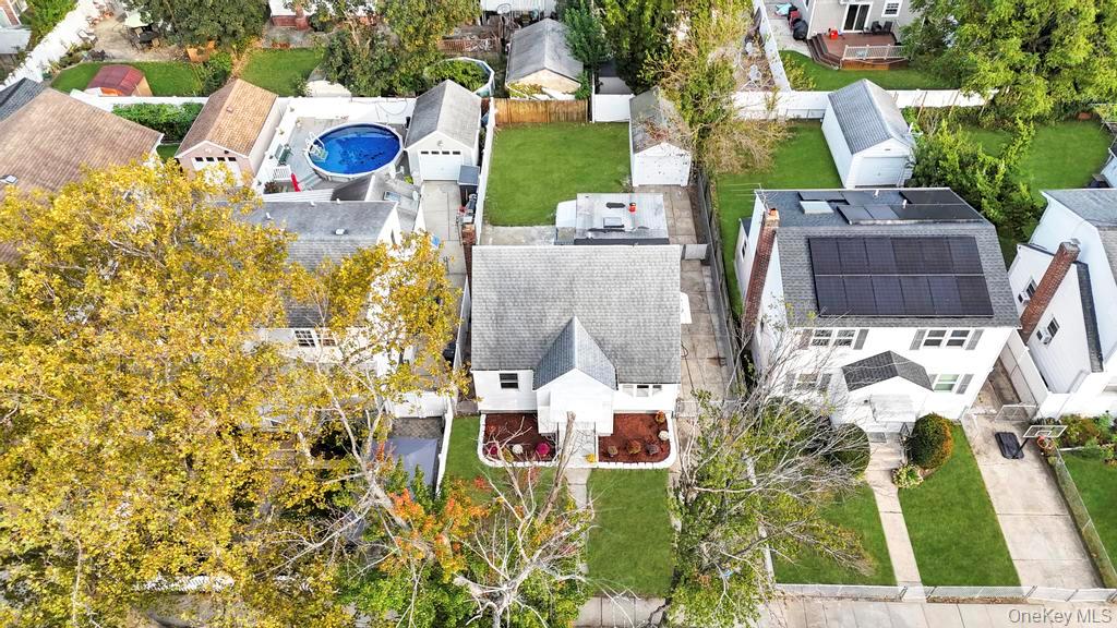 23 Franklin Street, Elmont, NY 11003