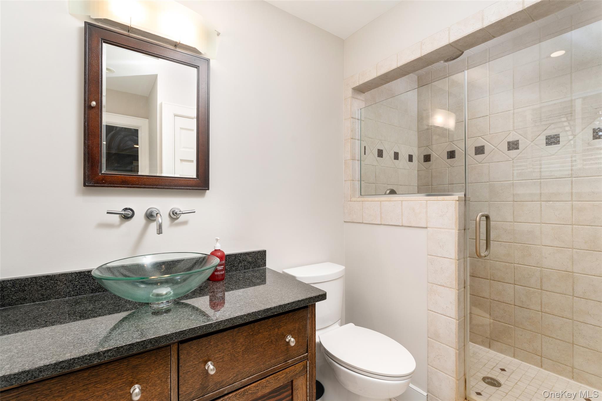 10 Pepi Court, Hampton Bays, NY 11946