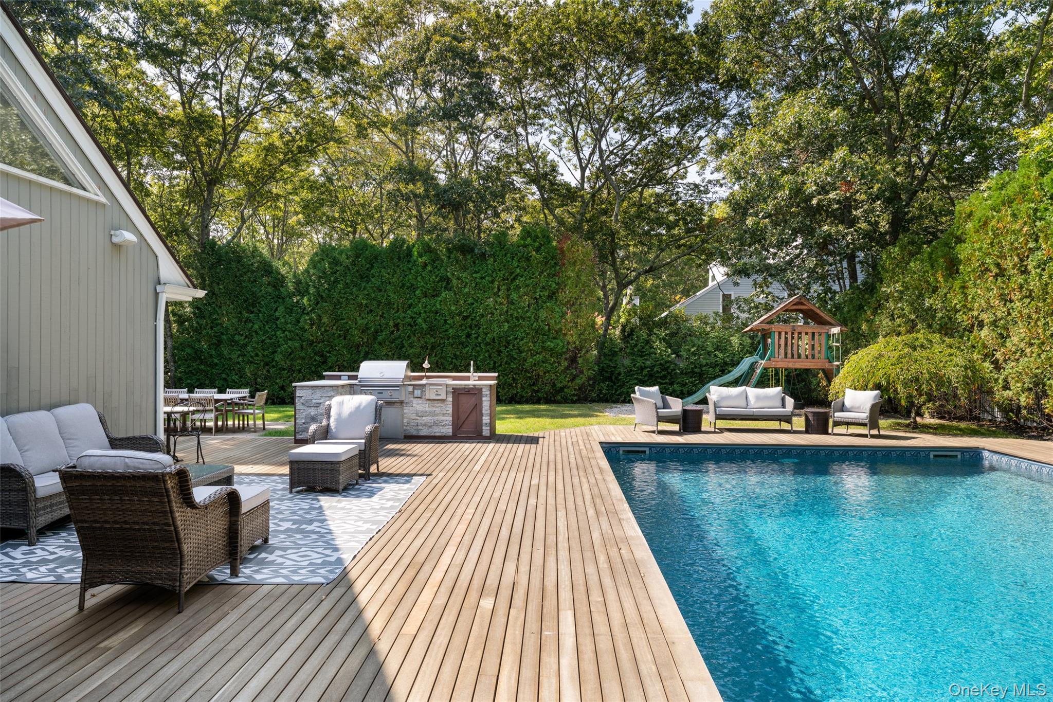 10 Pepi Court, Hampton Bays, NY 11946