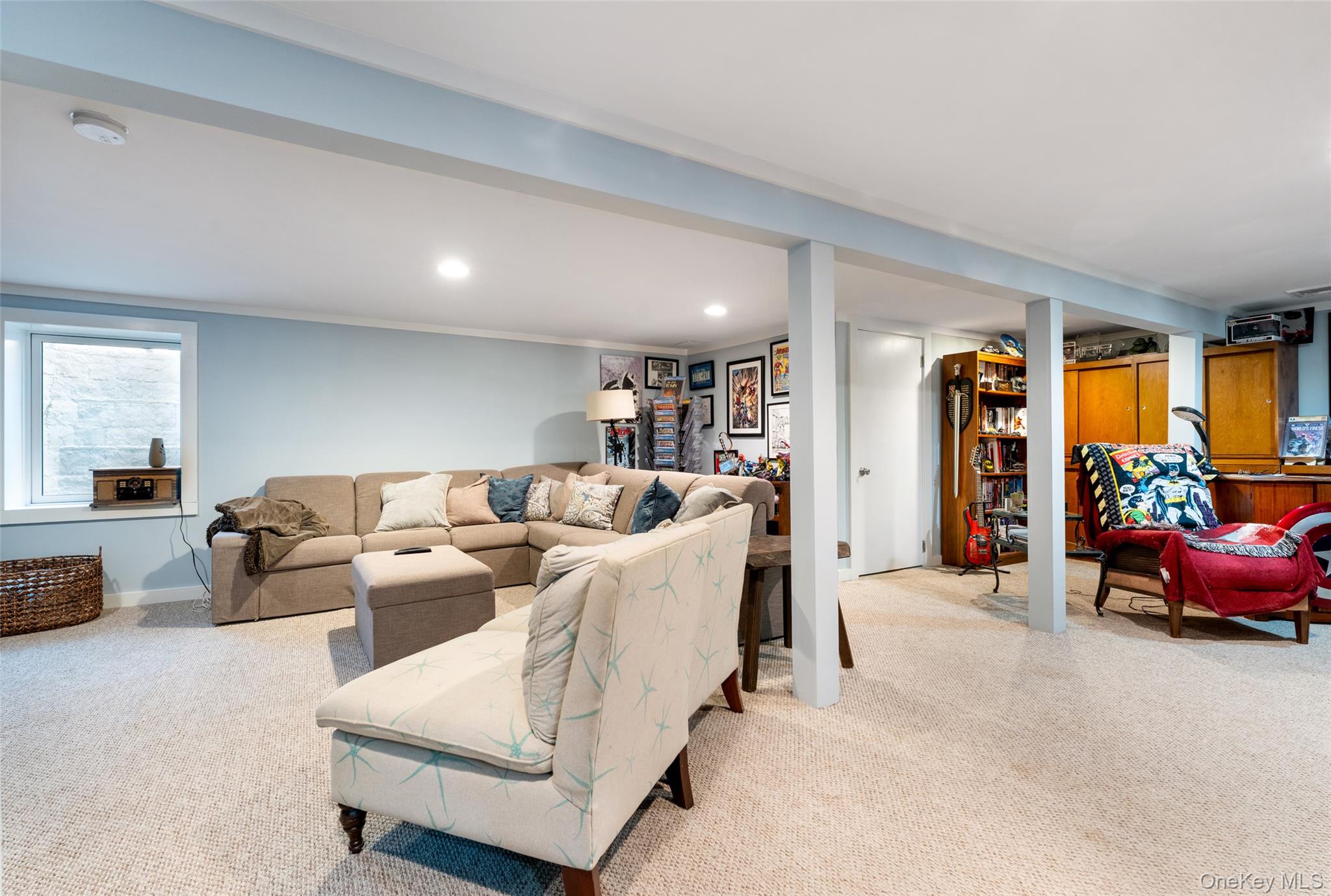 10 Pepi Court, Hampton Bays, NY 11946