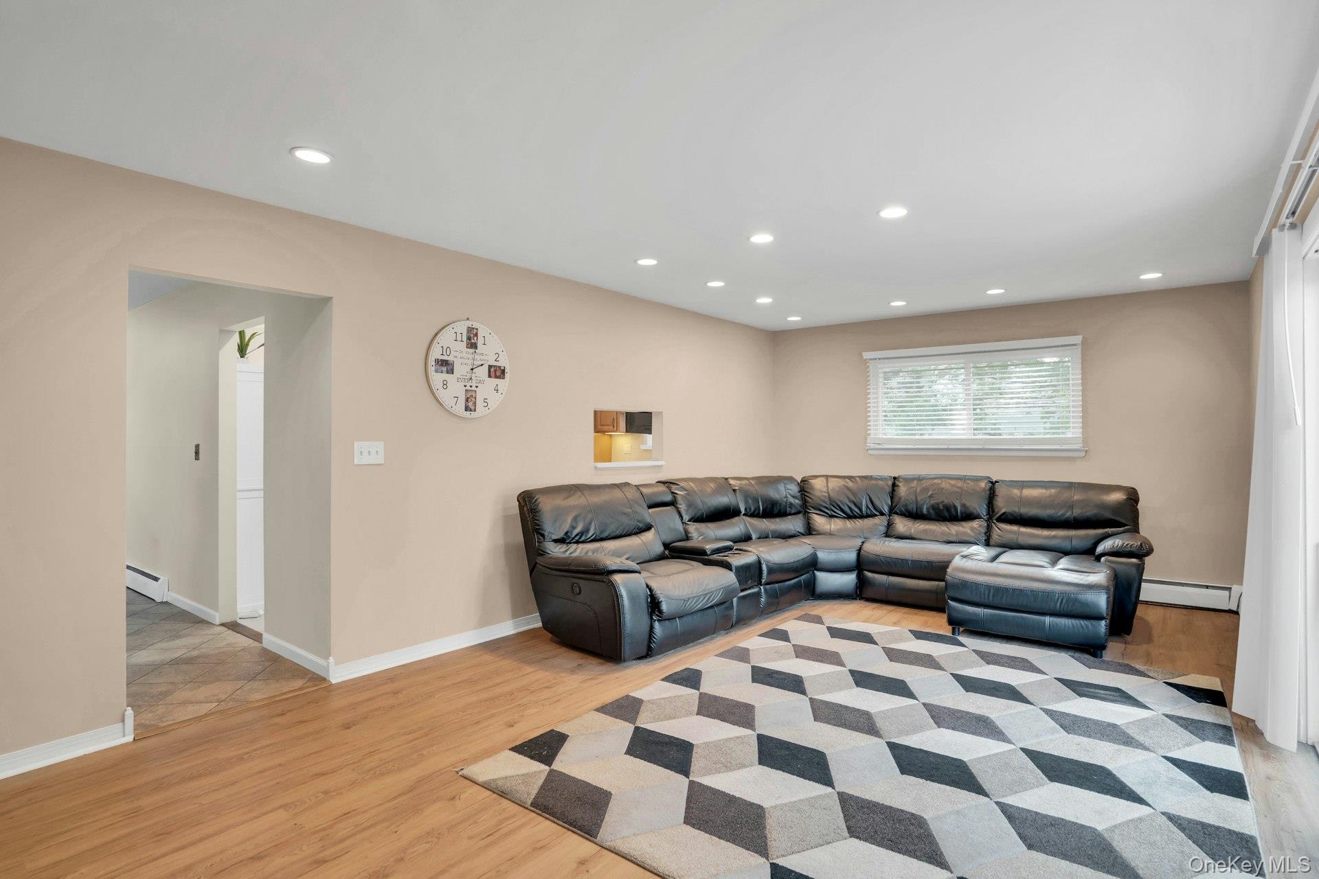 21 E Hill Drive, Smithtown, NY 11787