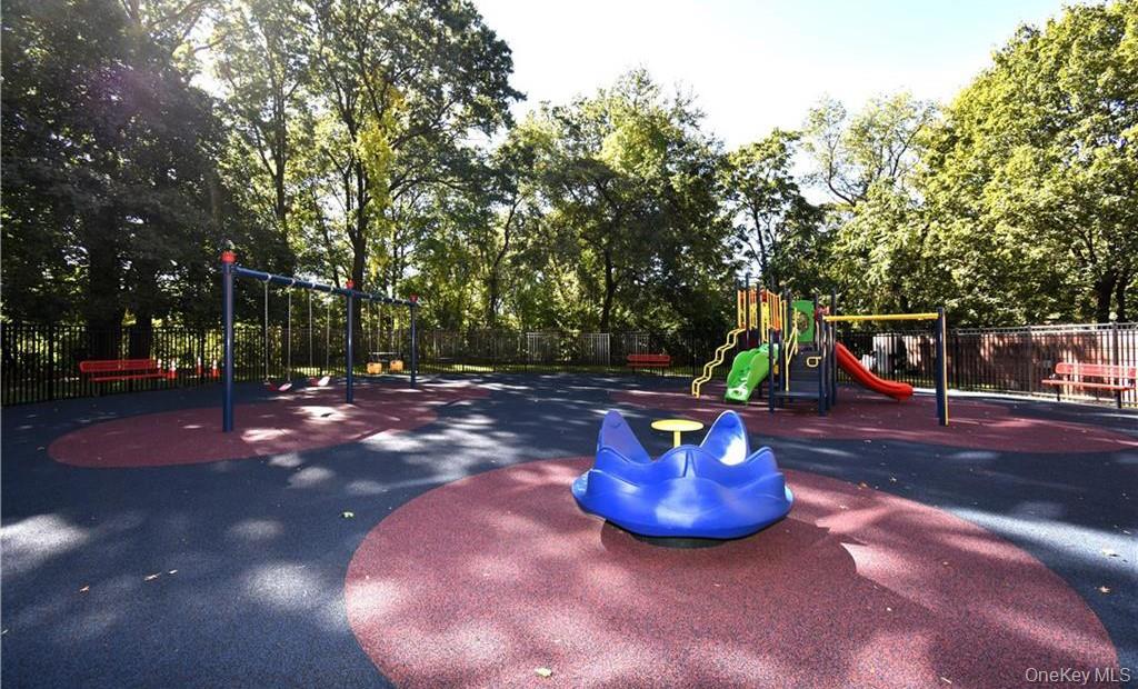 790 Bronx River Road # A37, Bronxville, NY 10708