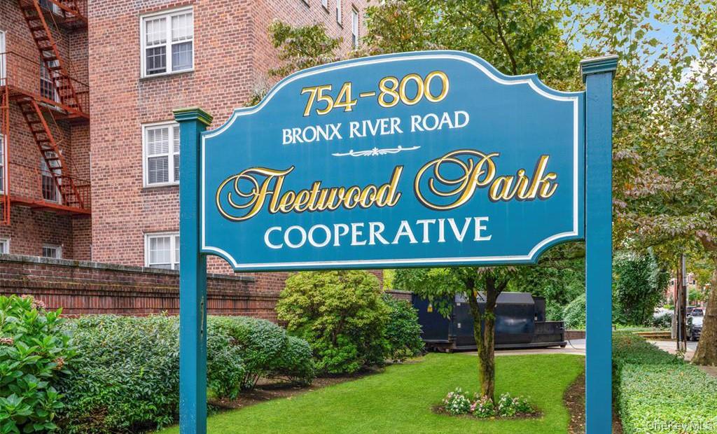 790 Bronx River Road # A37, Bronxville, NY 10708