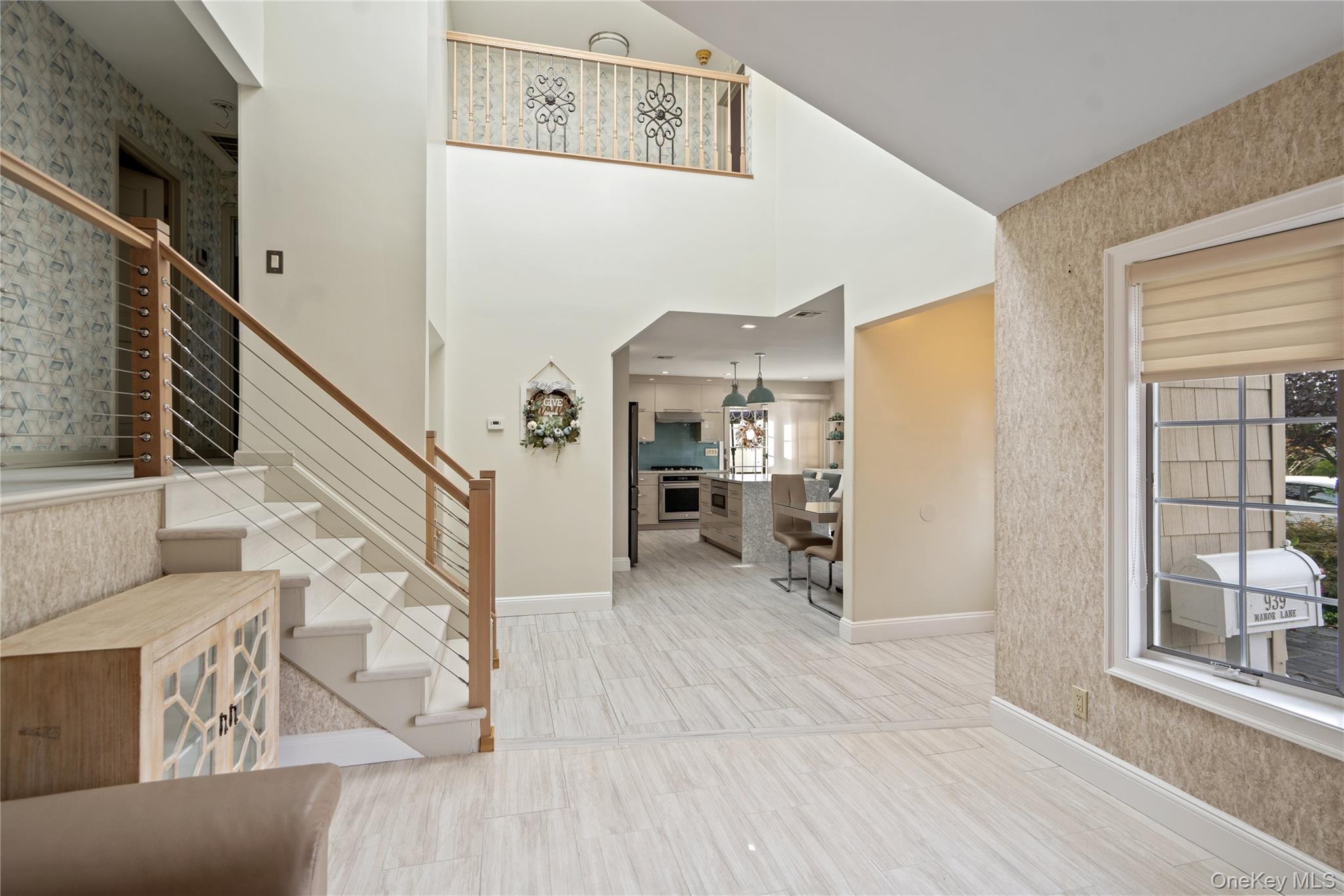 939 Manor Lane, Bay Shore, NY 11706