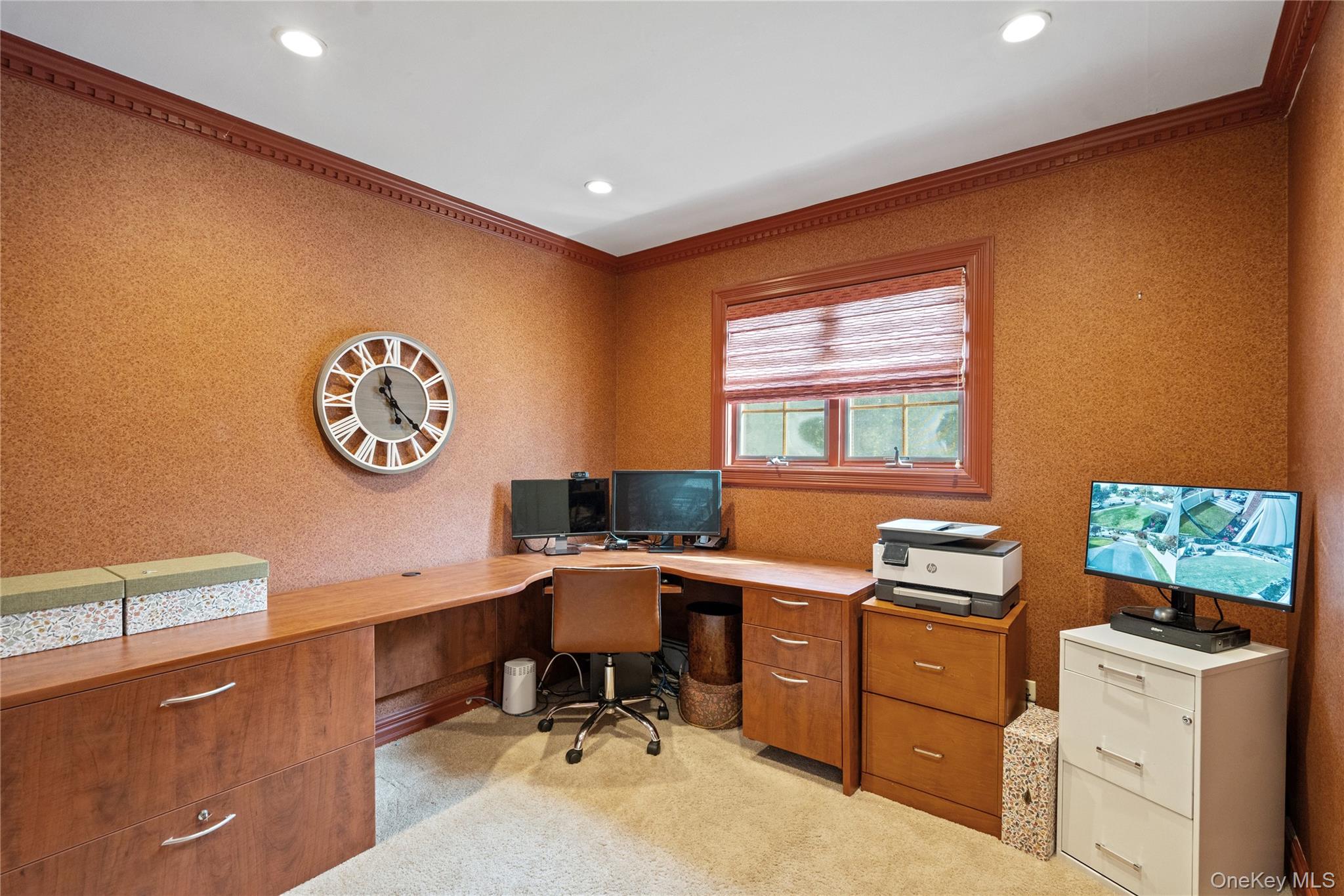 939 Manor Lane, Bay Shore, NY 11706