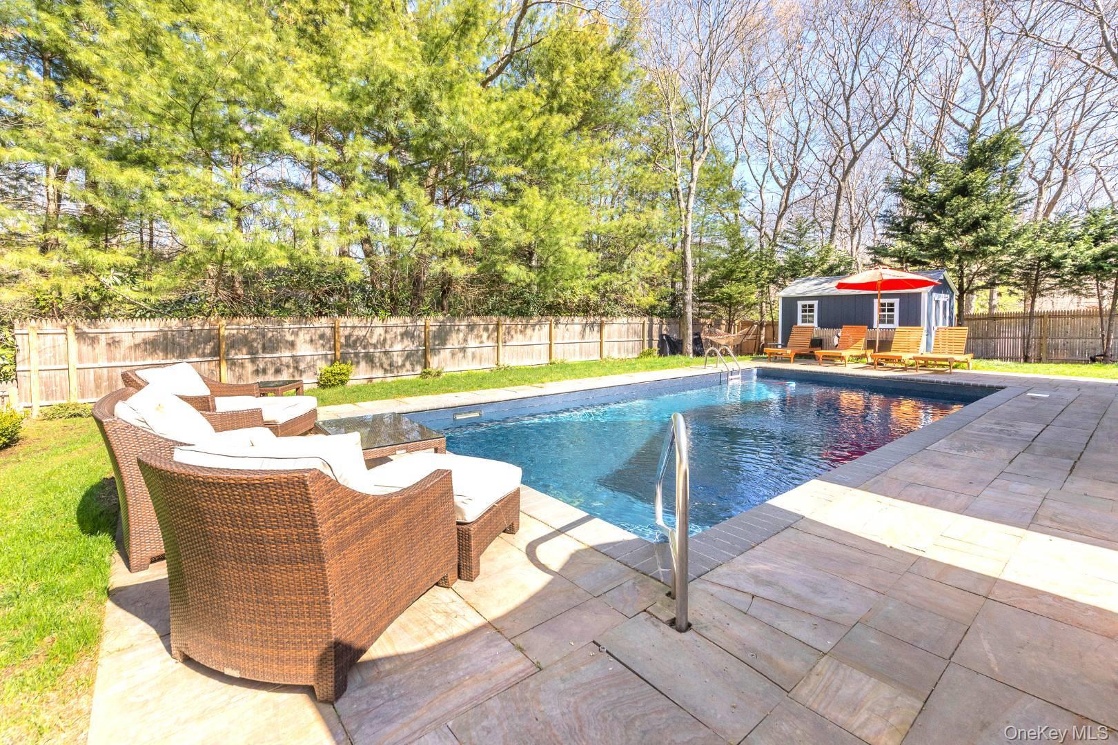 35 Montauk Boulevard, East Hampton, NY 11937