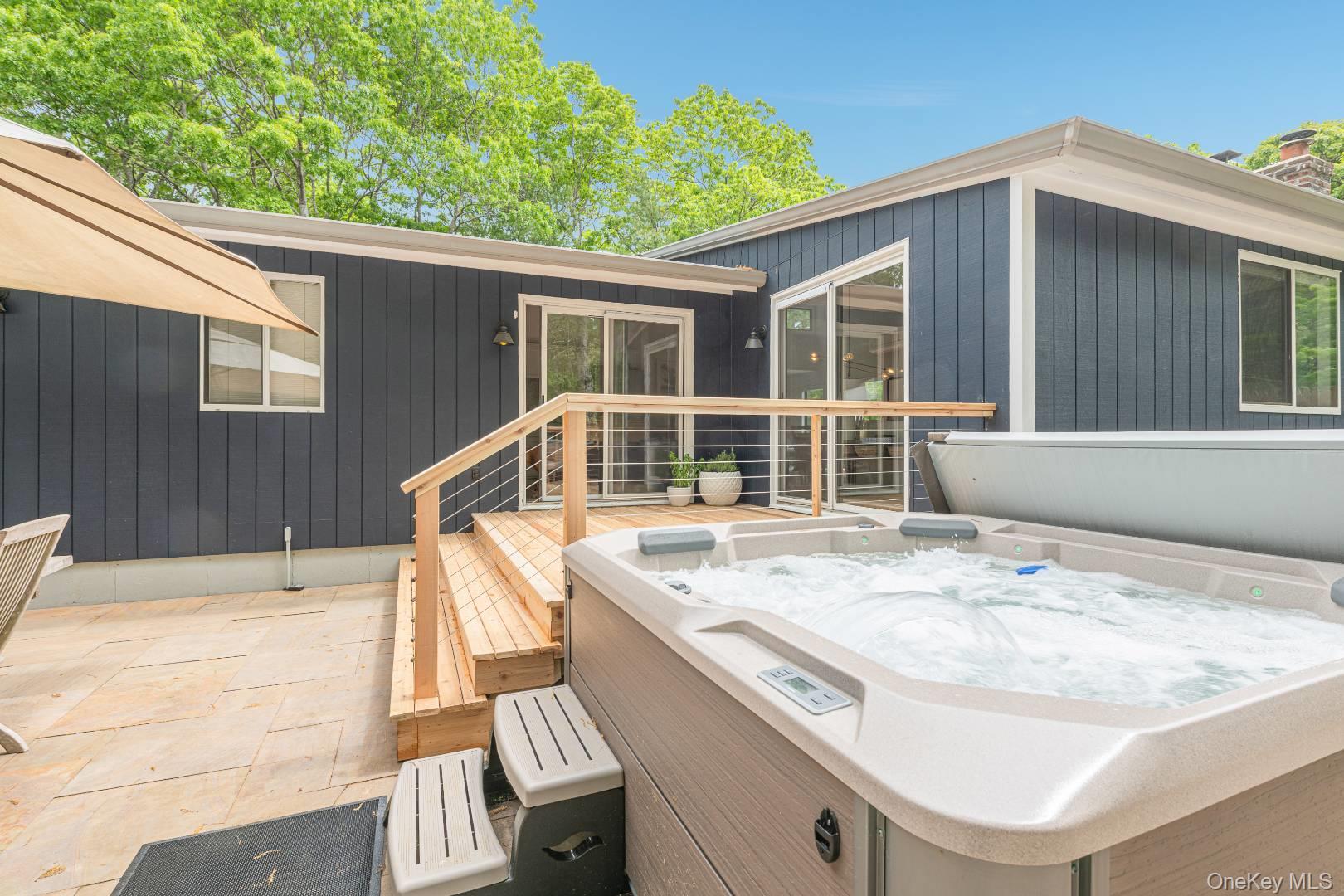 35 Montauk Boulevard, East Hampton, NY 11937