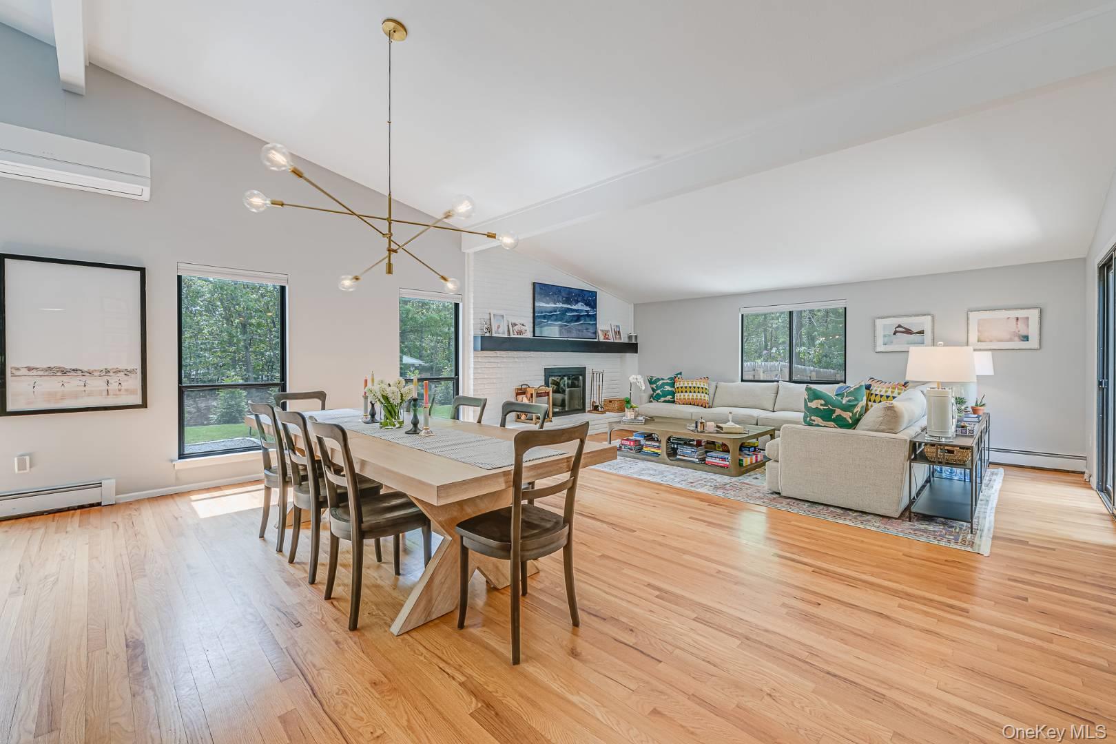 35 Montauk Boulevard, East Hampton, NY 11937