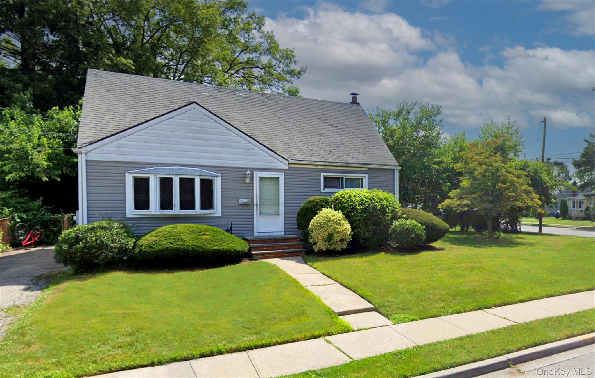 159 Gilroy Avenue, Uniondale, NY 11553