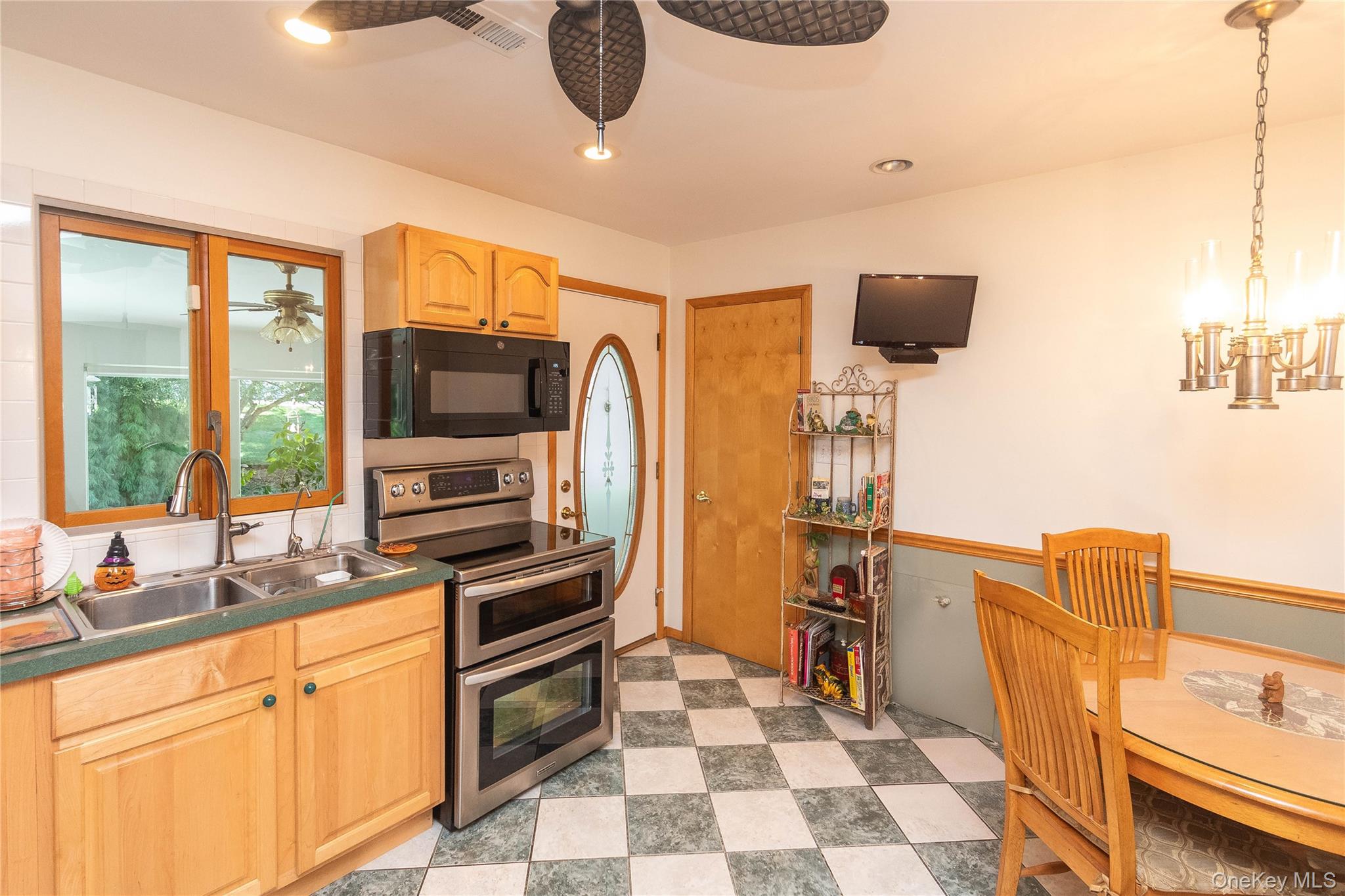 267 Smith Road, Pleasant Valley, NY 12569