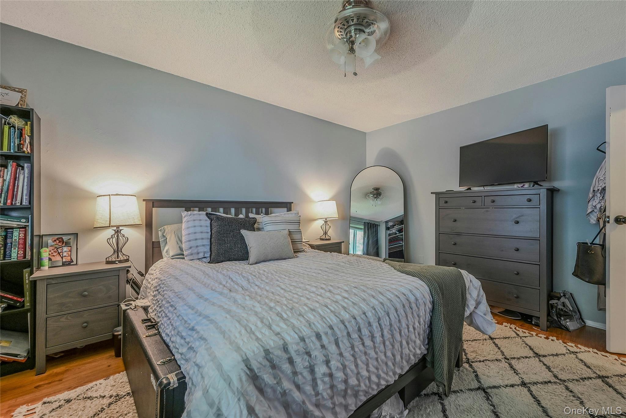 215 Springmeadow Drive # F, Holbrook, NY 11741