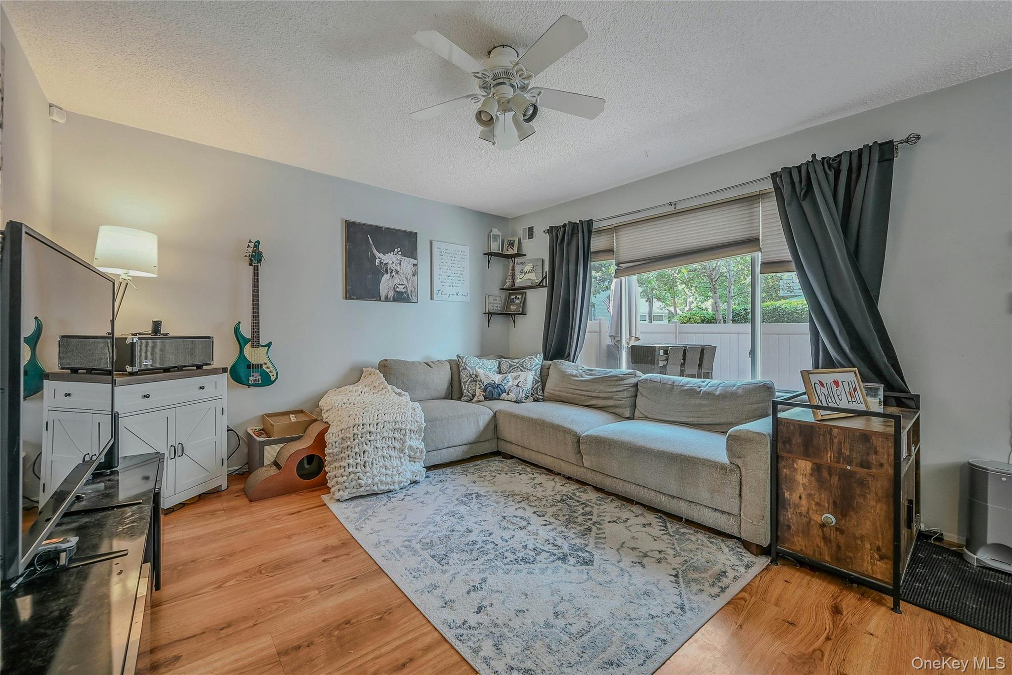 215 Springmeadow Drive # F, Holbrook, NY 11741