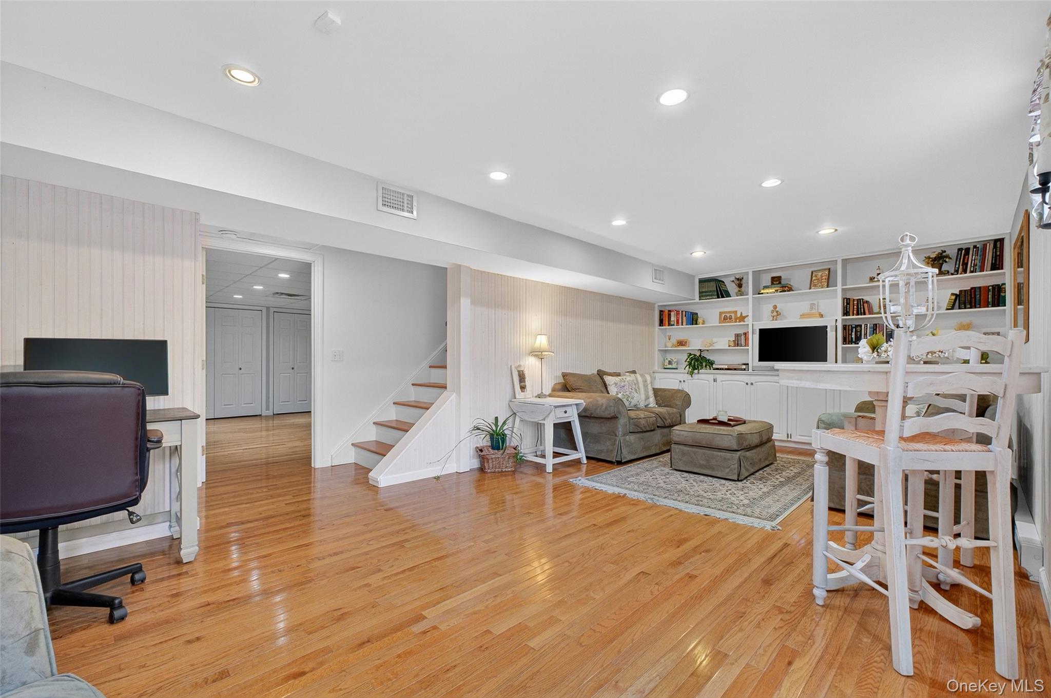 6 Woodcliff Drive, Stormville, NY 12582