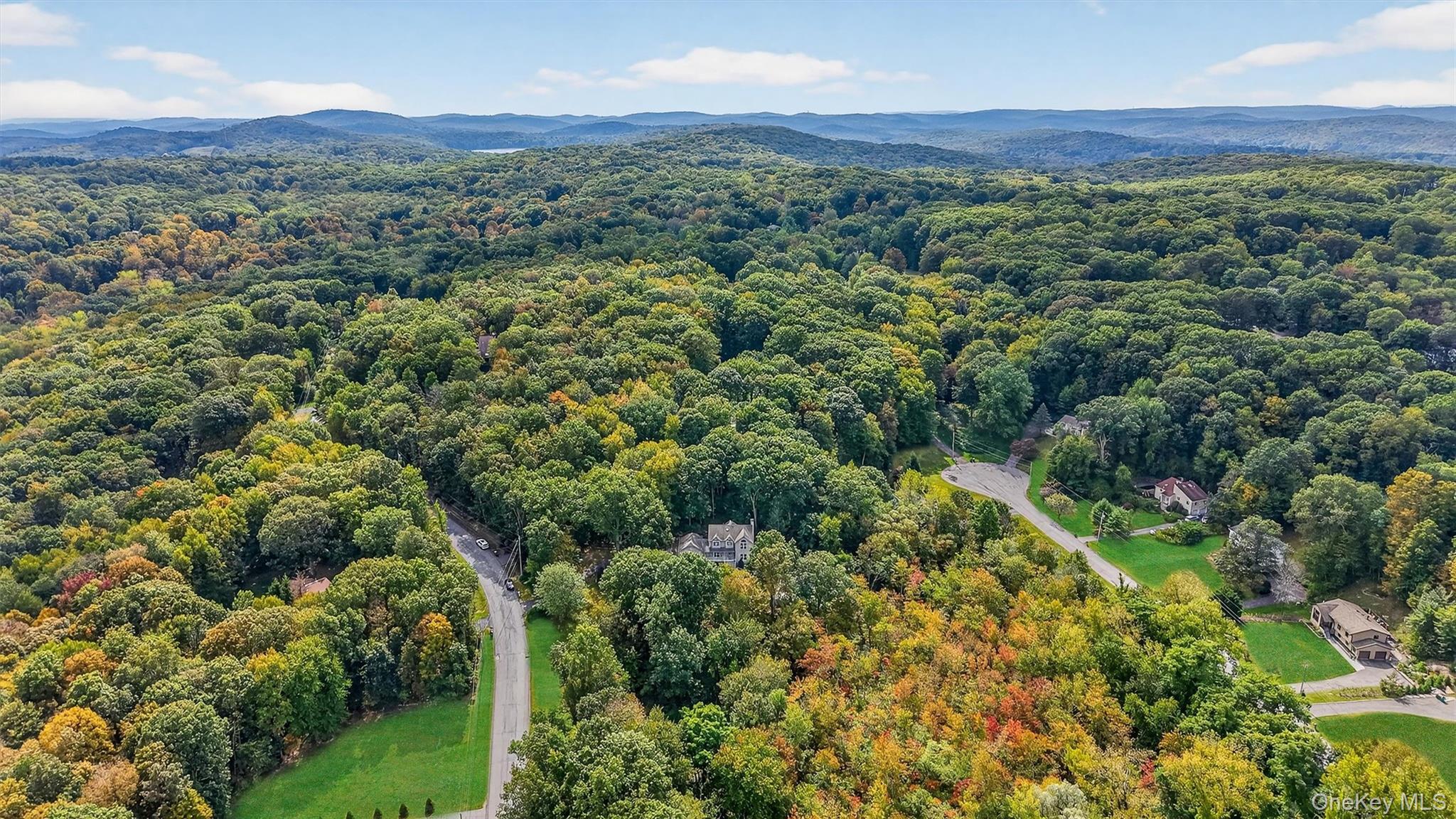 6 Woodcliff Drive, Stormville, NY 12582