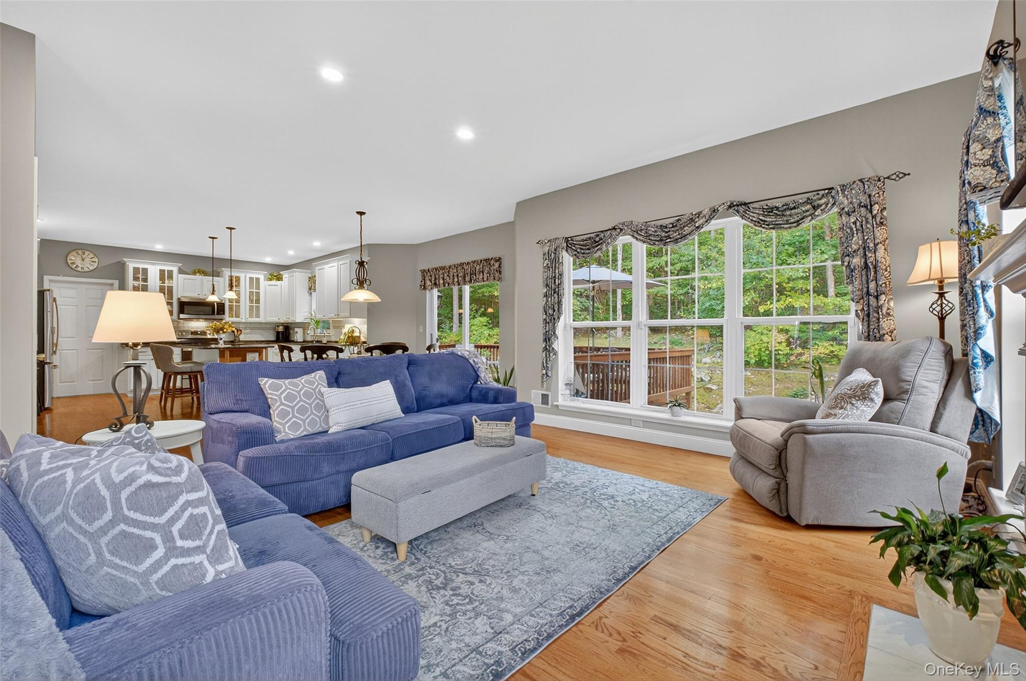 6 Woodcliff Drive, Stormville, NY 12582