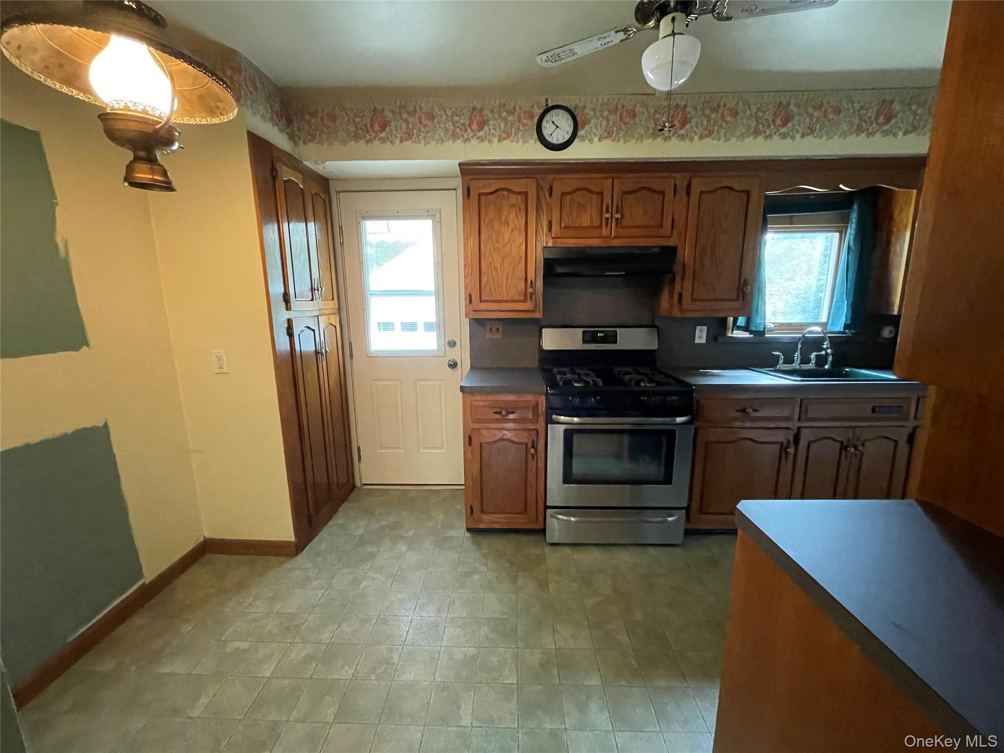 712 De Mott Ave Avenue, Baldwin, NY 11510