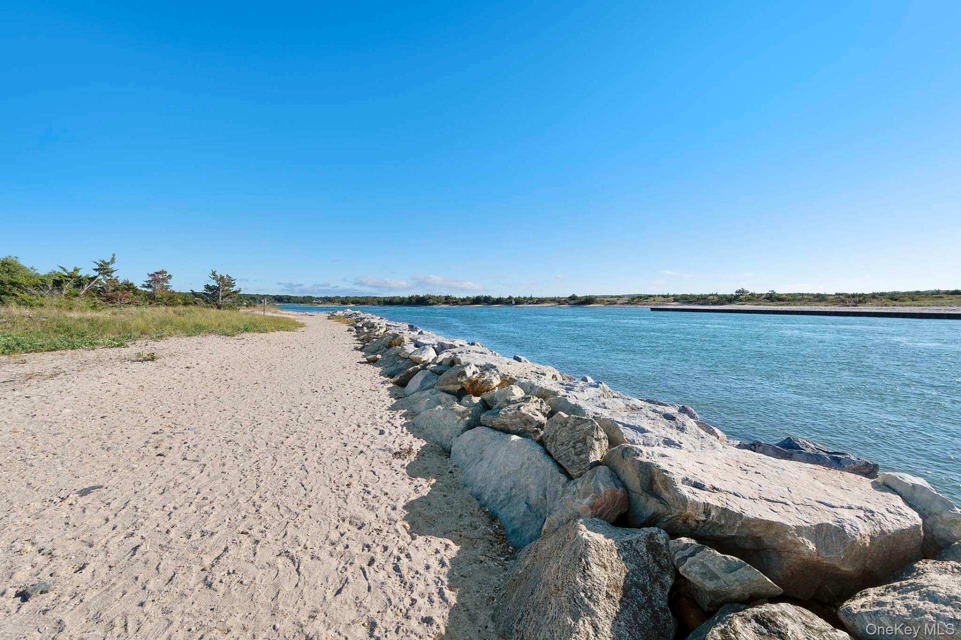 74 Richardson Avenue, Springs, NY 11937