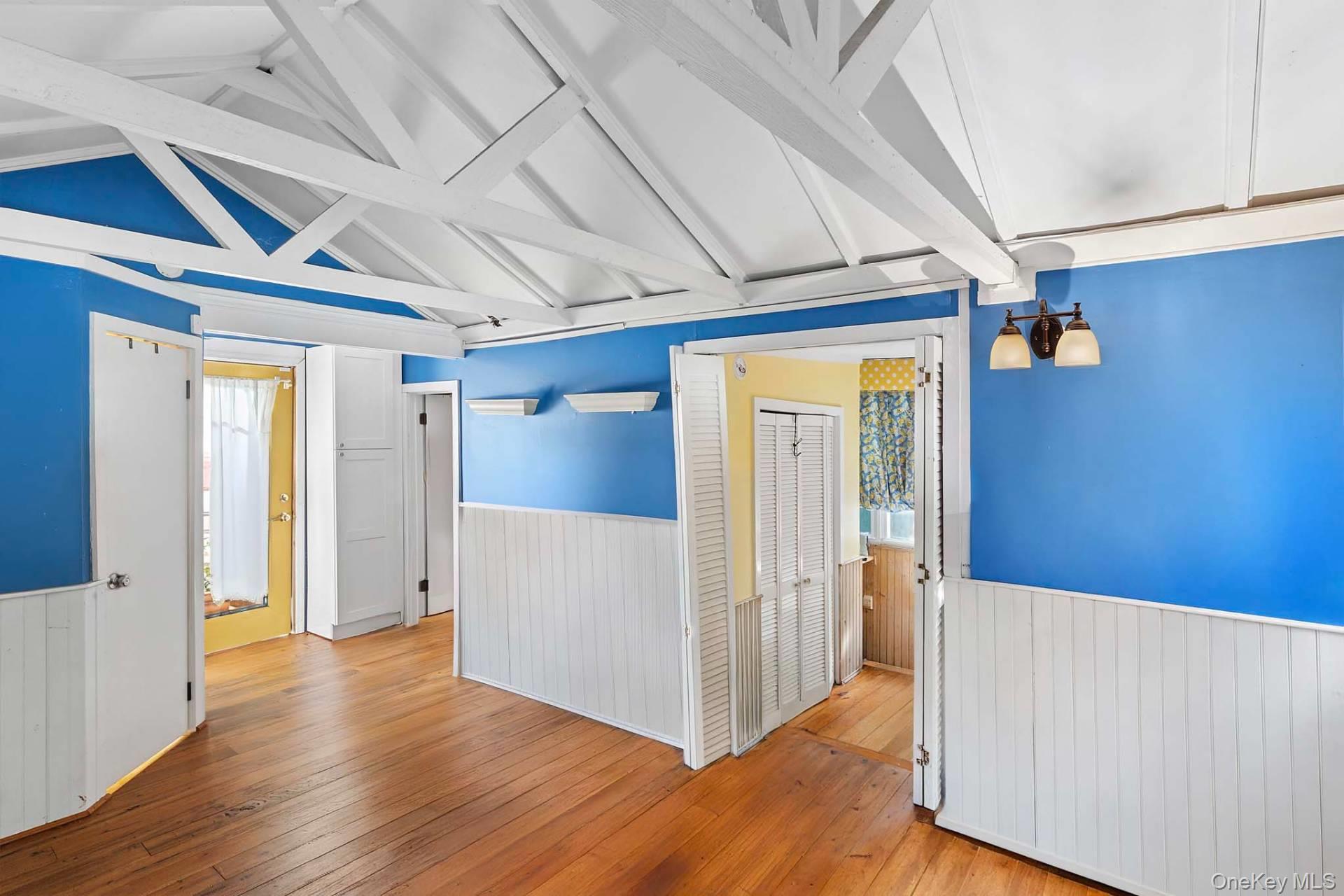 74 Richardson Avenue, Springs, NY 11937