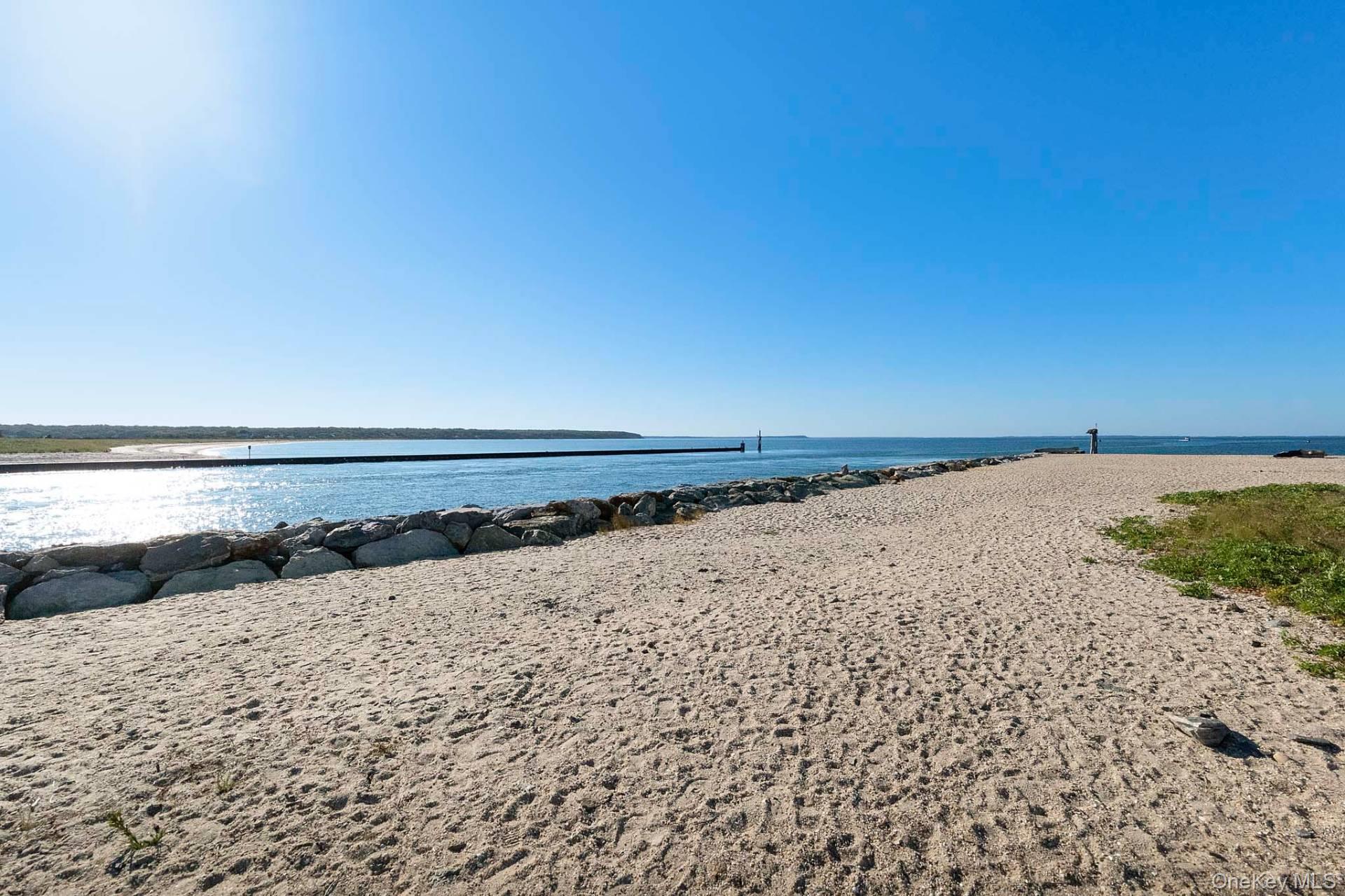 74 Richardson Avenue, Springs, NY 11937