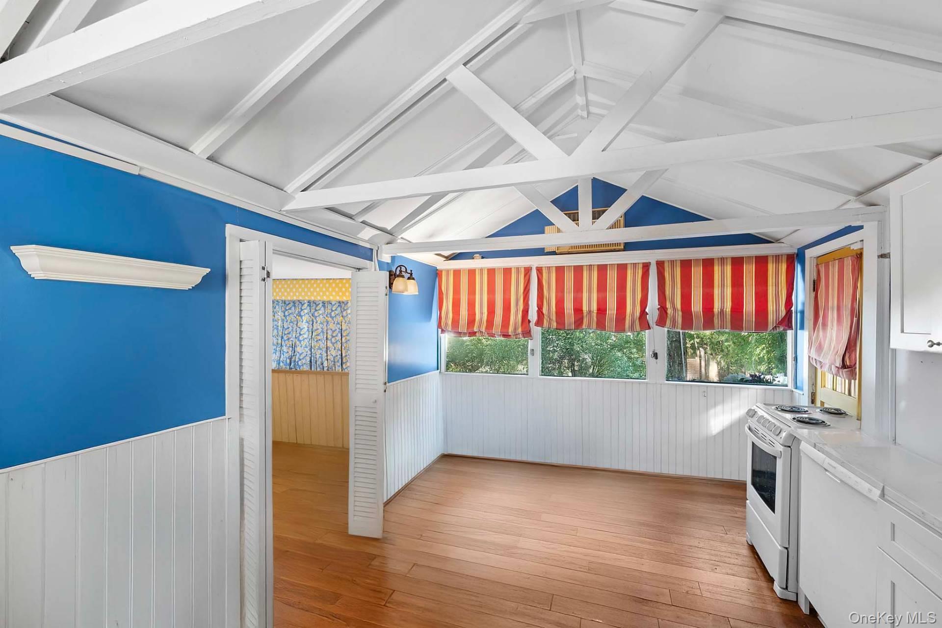 74 Richardson Avenue, Springs, NY 11937