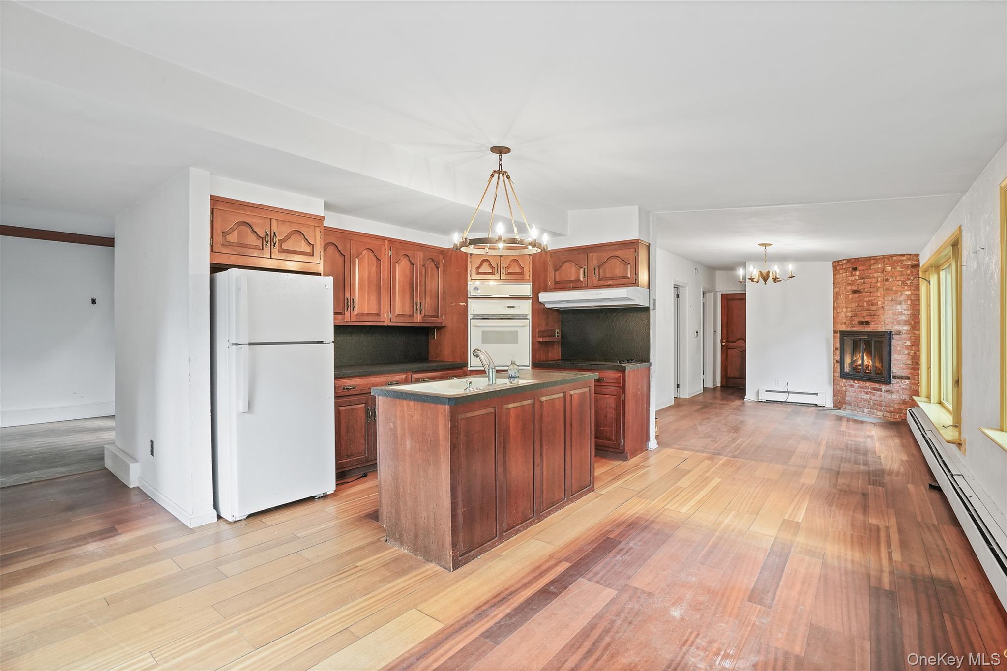 9 Old Corner Road, Bedford, NY 10506