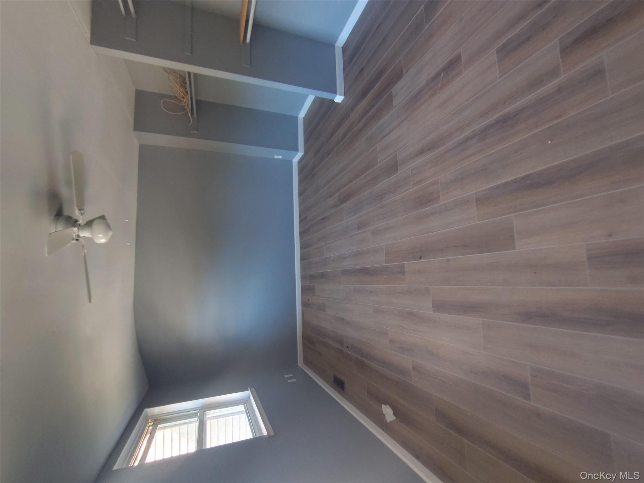 197 Hill Circle # 197, Calverton, NY 11933